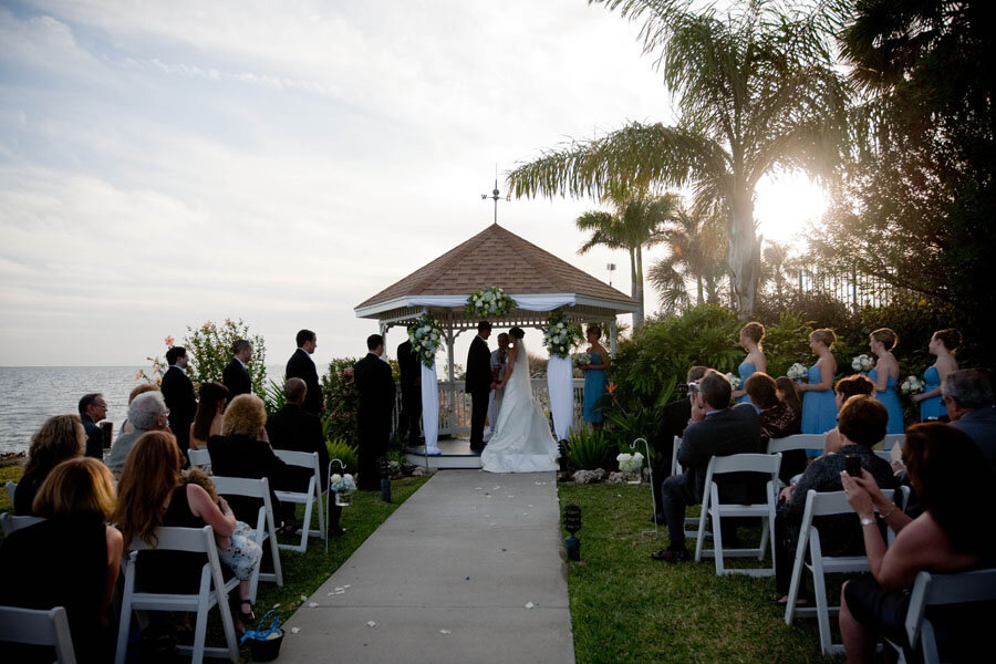 barbra-and-gino-rusty-pelican-wedding-14.jpeg