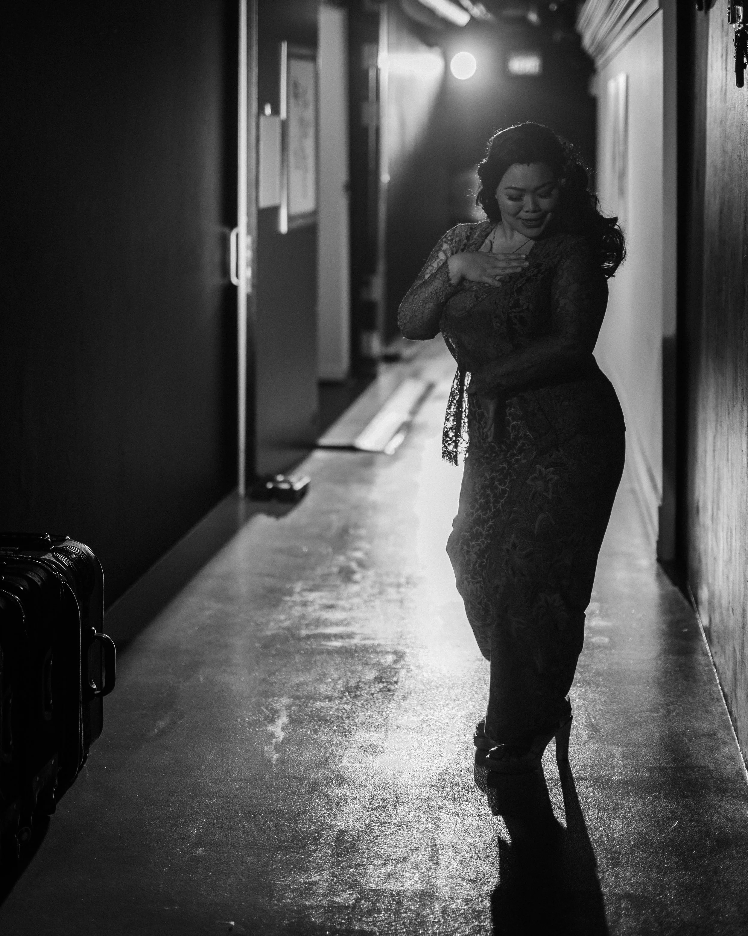 Siti Khalijah Zainal strikes a pose backstage before going on as Azizah in Scene 1955.