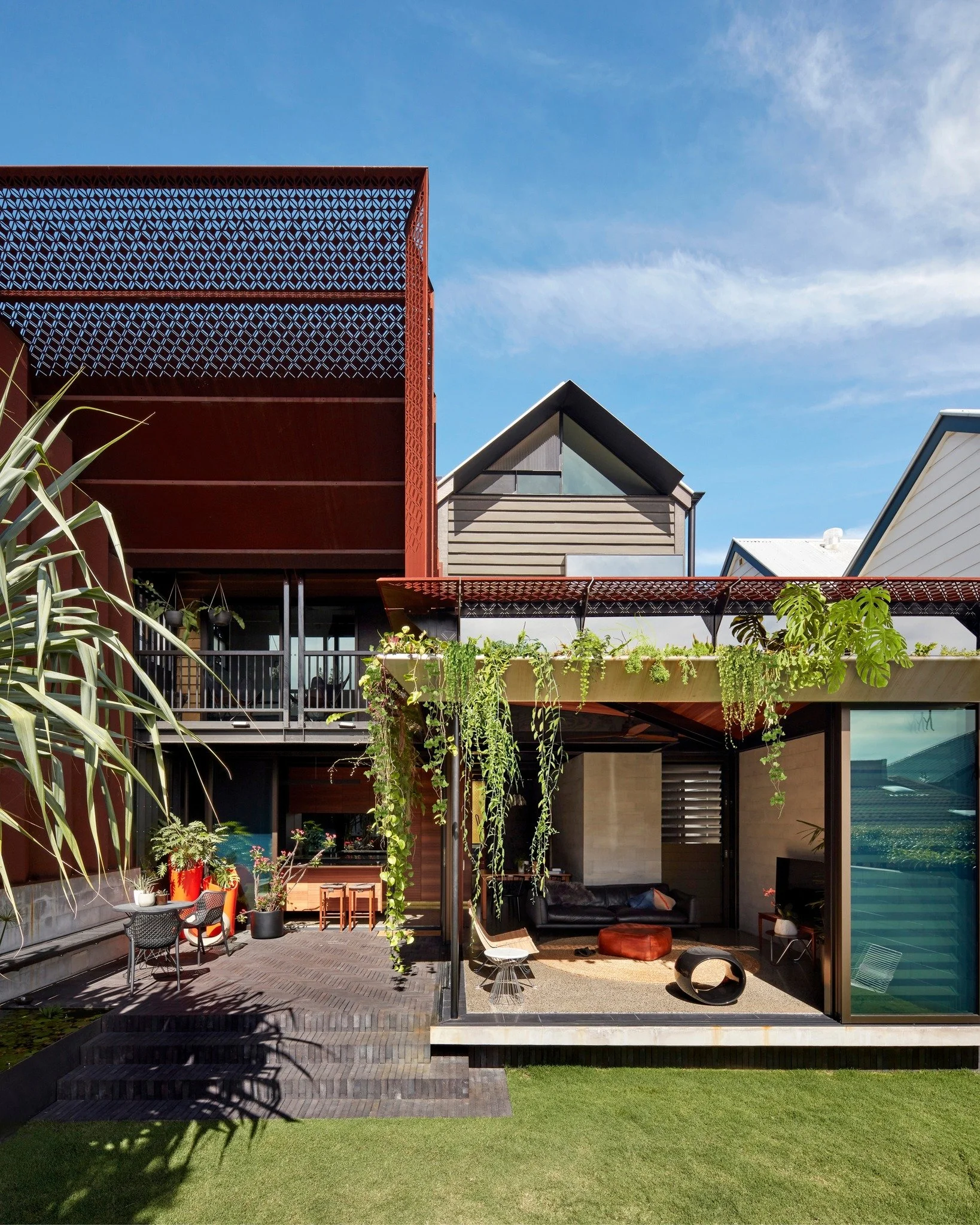 As part of RAA's upcoming ARCHITECTURAL INTELLIGENCE: Redefining AI event, there will be an opportunity to visit Steendijk Architecture's Green House, an innovative reworking of an historic Queenslander.

Steendijk Architecture&rsquo;s (@steendyk) Gr