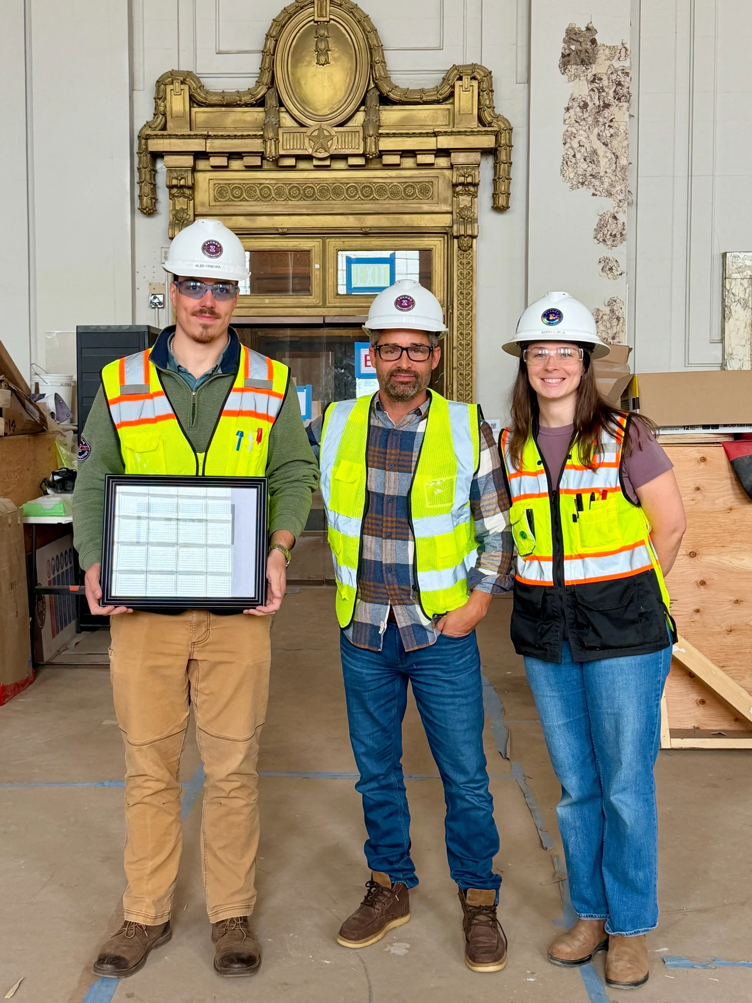 Big congratulations to Miles on graduating from the Crestcom Leadership Development Program!👏

Such an exciting accomplishment and something worth celebrating. Way to go, Miles! We&rsquo;re so lucky to have you on the Zachau team! 💜