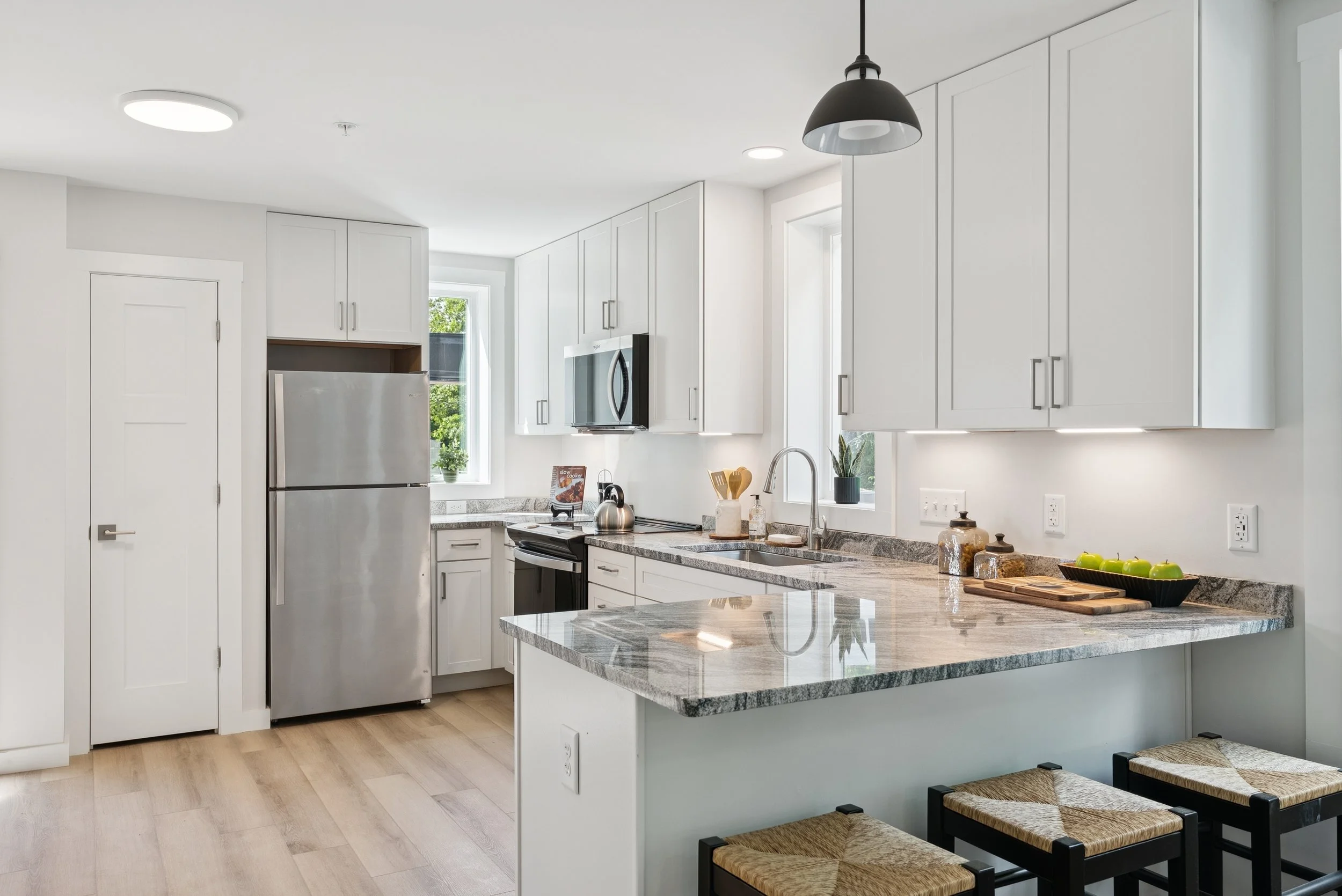 Kitchen 5.jpg