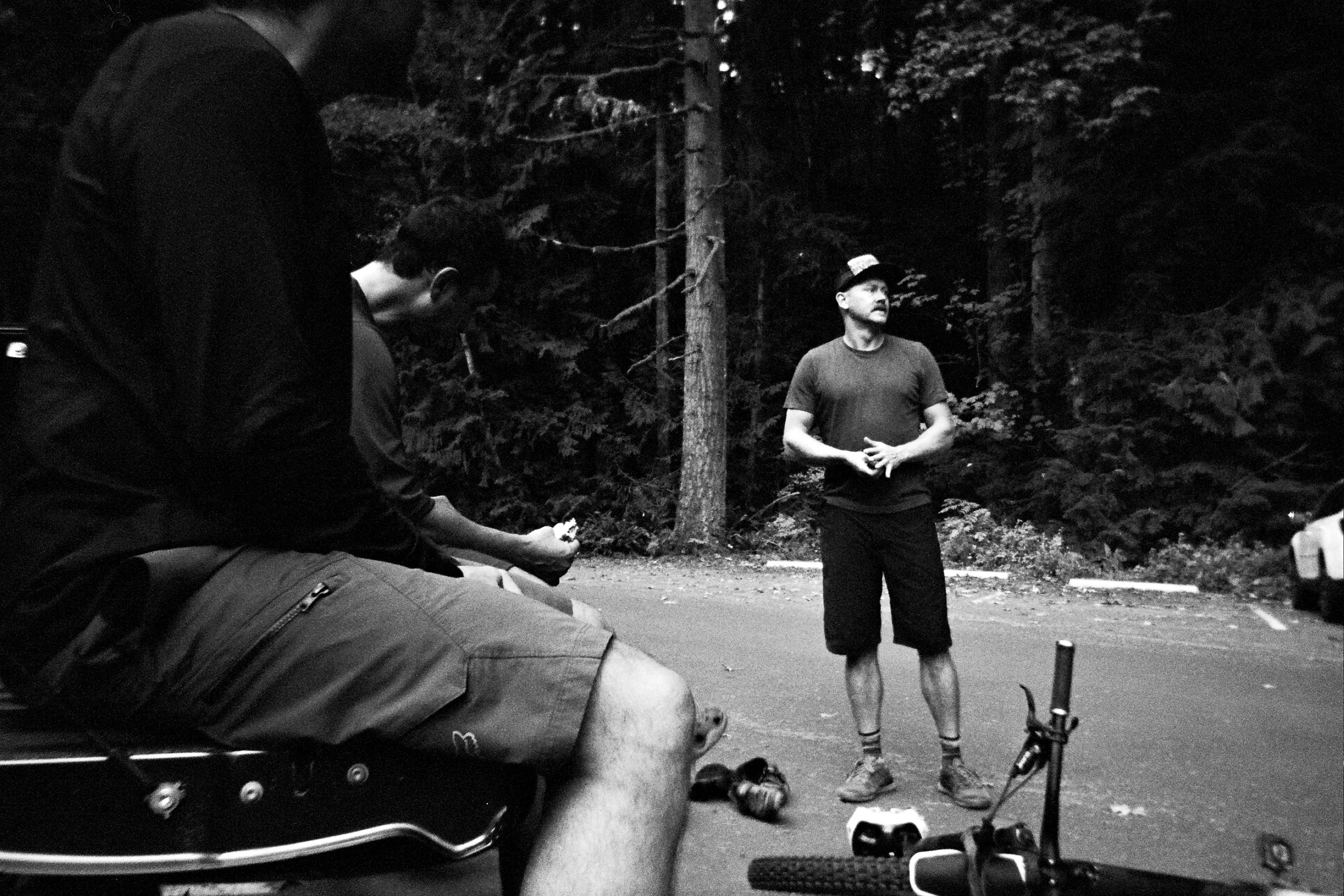 B&W Disposable Camera-2.jpg