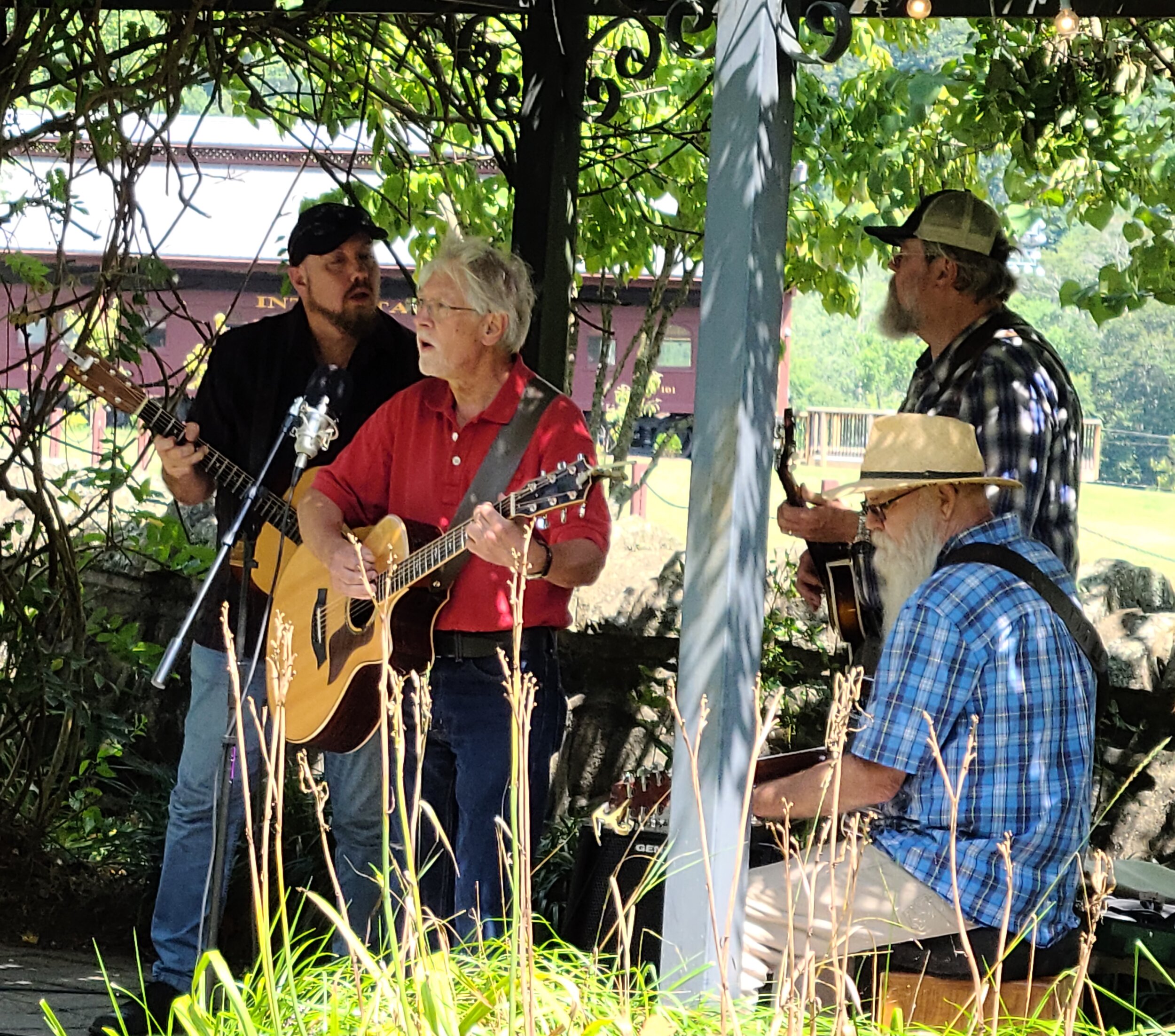 lunch on the  lawn 8 13 21 c.jpg