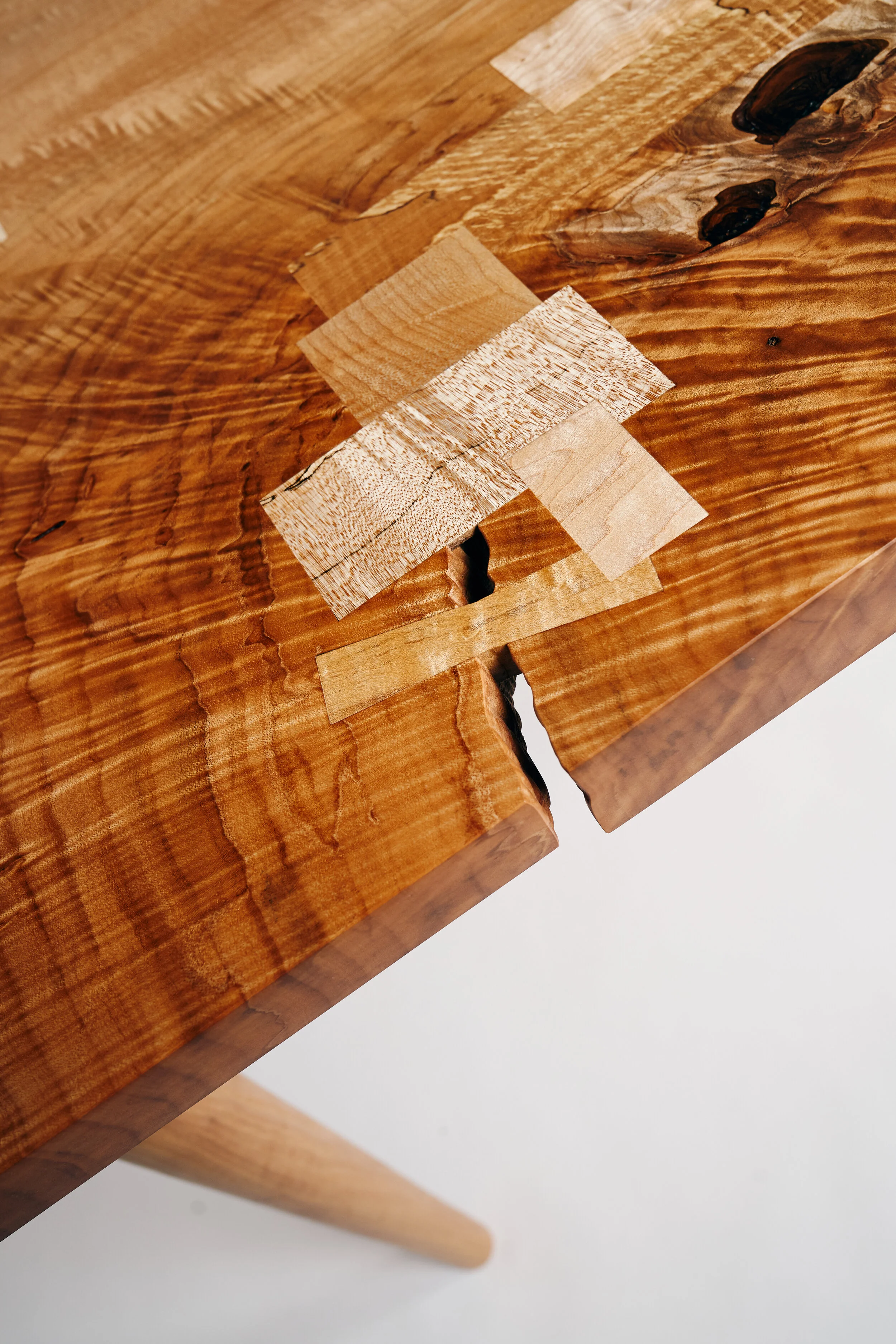Quilt Table in Big Leaf Maple & American Elm 42x82x30"
