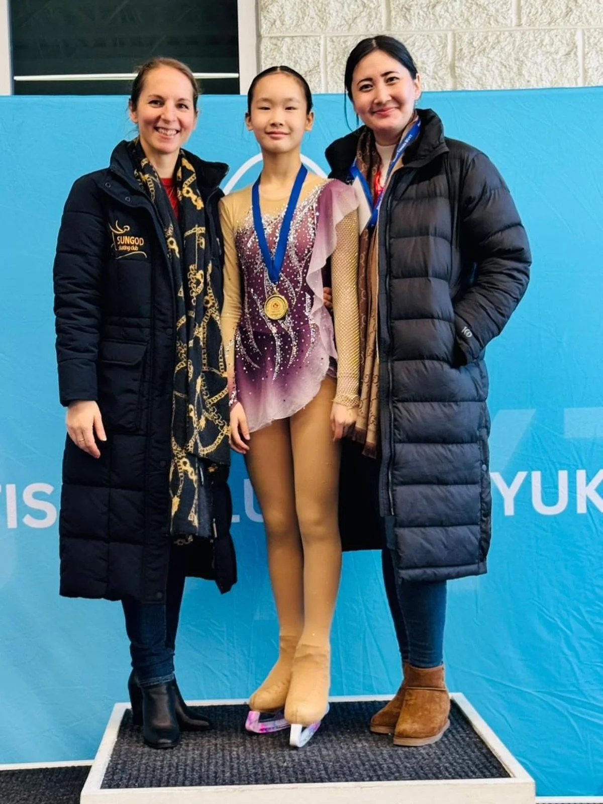 A big round of applause for Eliana Yang 👏🏻 who earned a gold medal in Pre-Juvenile U13 at Sections this year! 🥇