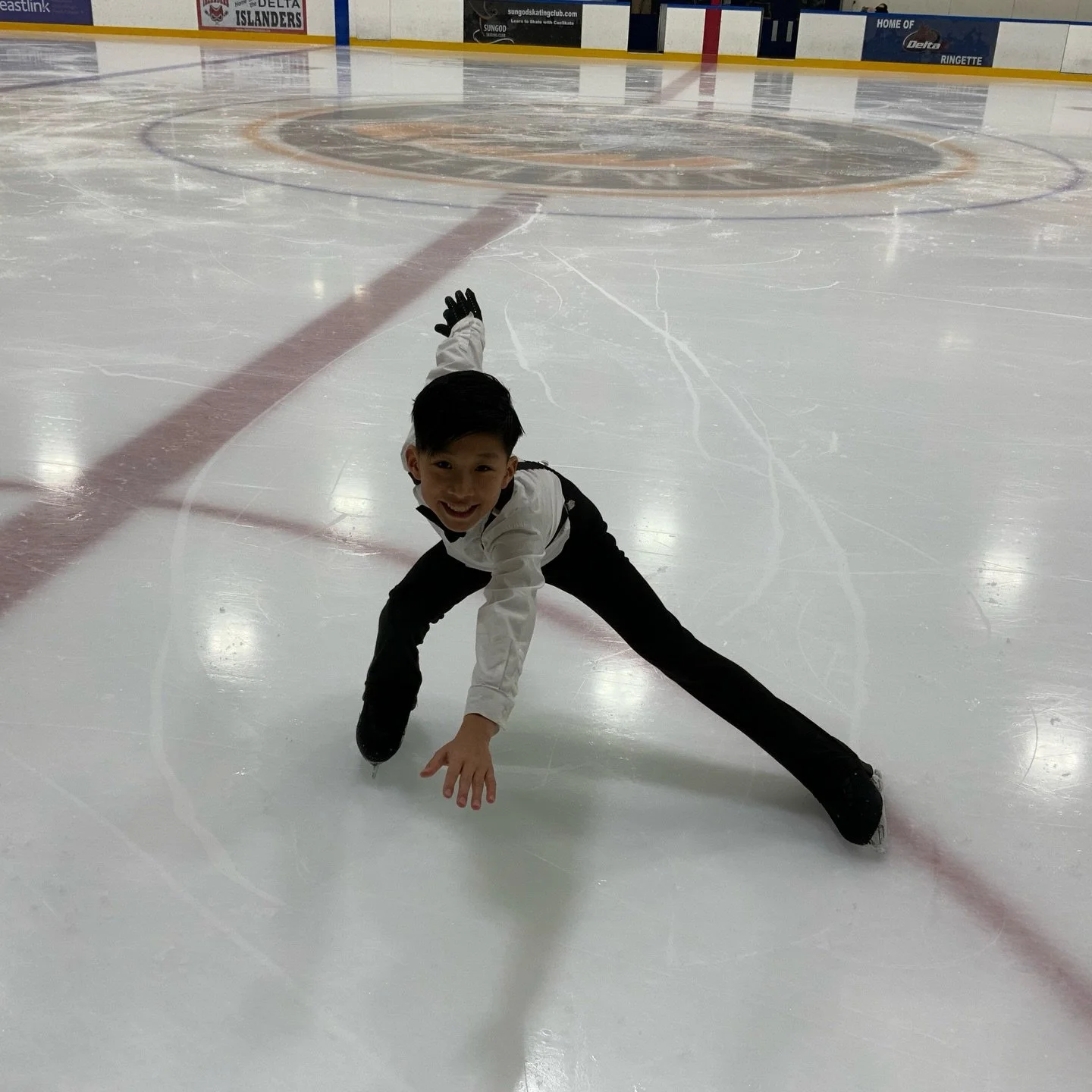 Good luck at the final day of the BC Coast Regional Chanpionships - Hardy Fu &amp; Logan Lee! 👏