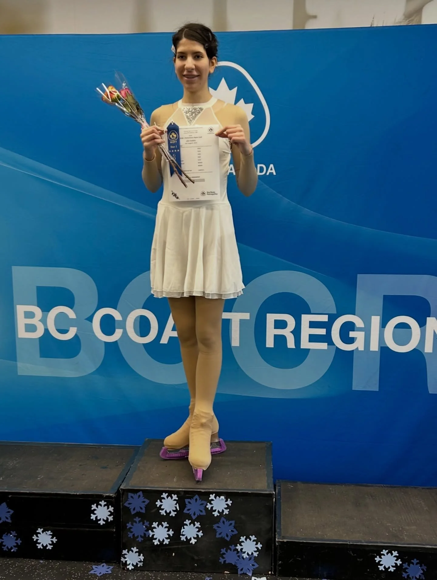 Gold for Leila Touahria is Star 1 at the BC Coastt Tegional Championships last weekend! Awesome job, Leila! ⛸️