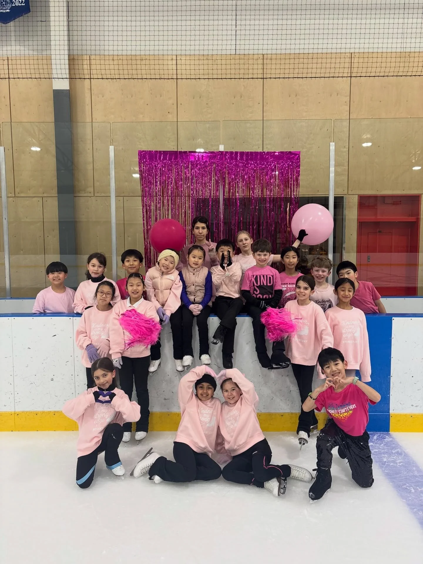 #WeLiftEachOtherUp at Sungod Skating Club! Celebrating kindness this #PinkShirtDay 👚