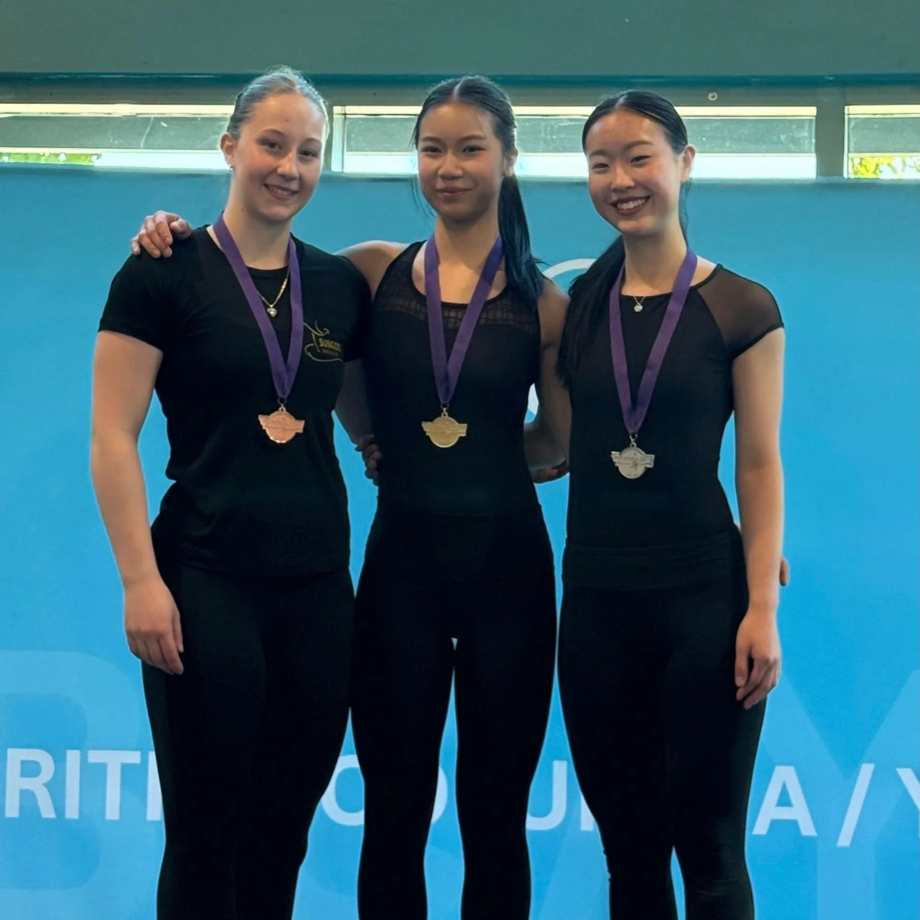 Leila earned a 🥉 bronze placing in the Novice women&rsquo;s elements at the Victoria Day competition! This event was an all day affair 😮&zwj;💨 the skaters surely deserved a good rest after finishing off this competition 🛌