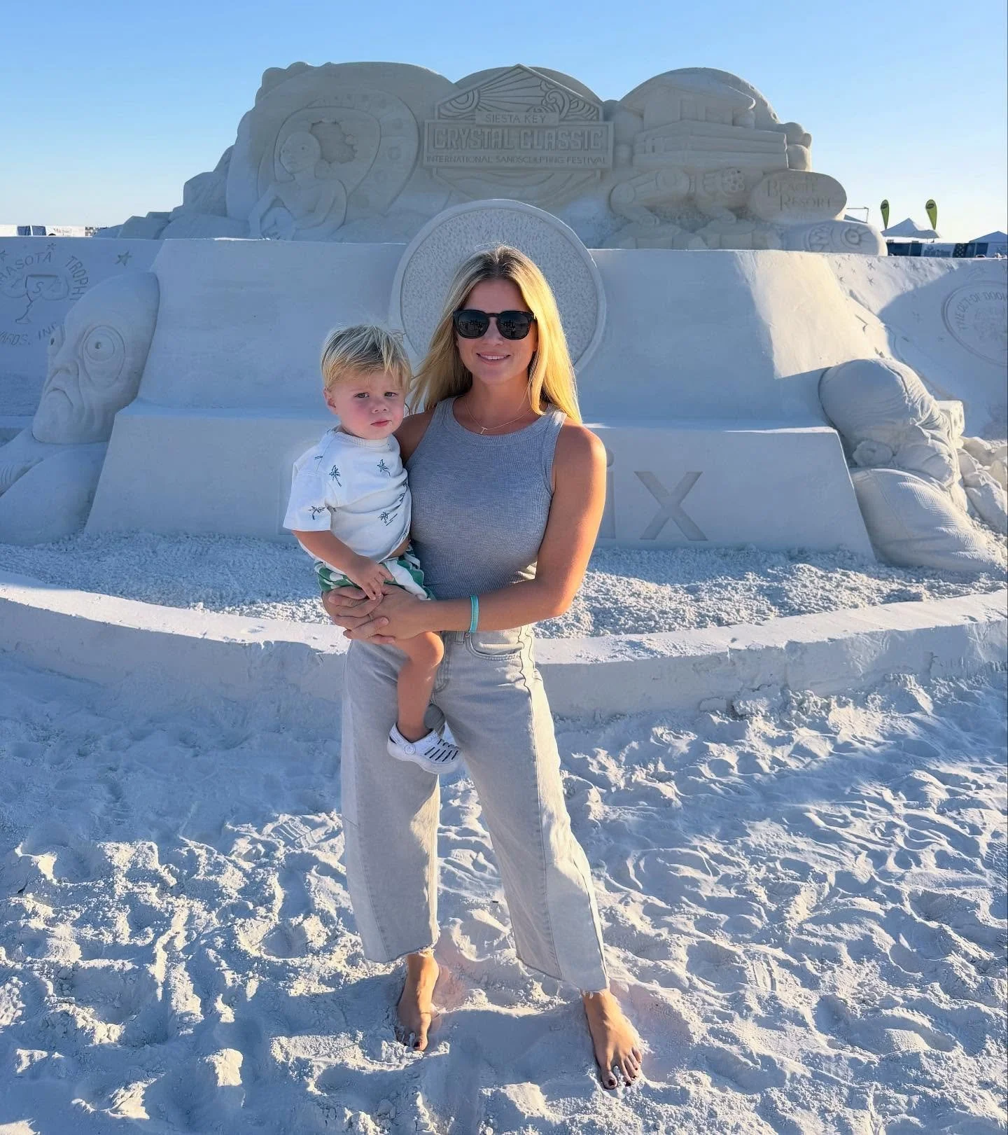 FALLing in love 🤍