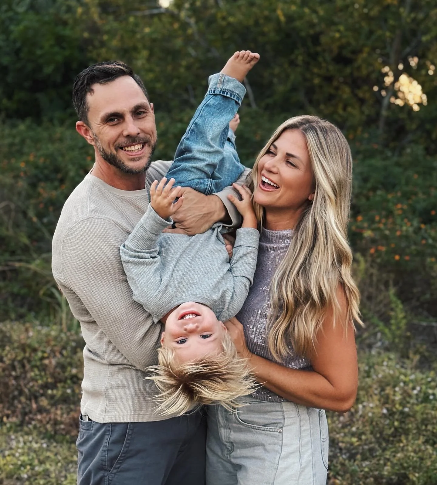 Christmas photos or @oldnavy photoshoot?