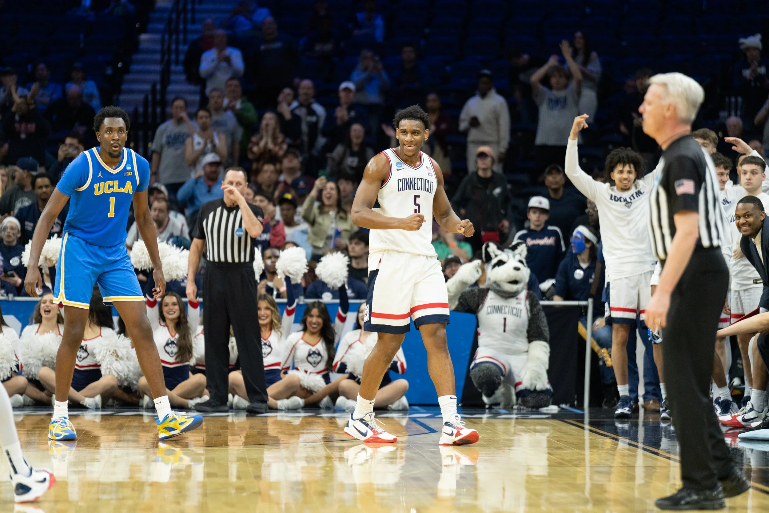 NCAA Men's Basketball Tournament - Second Round - Philadelphia