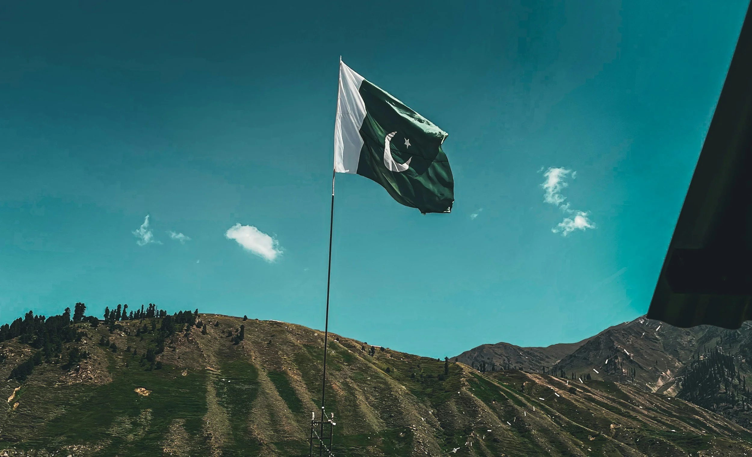 Media &amp; Telecommunications Landscape Guide to Pakistan