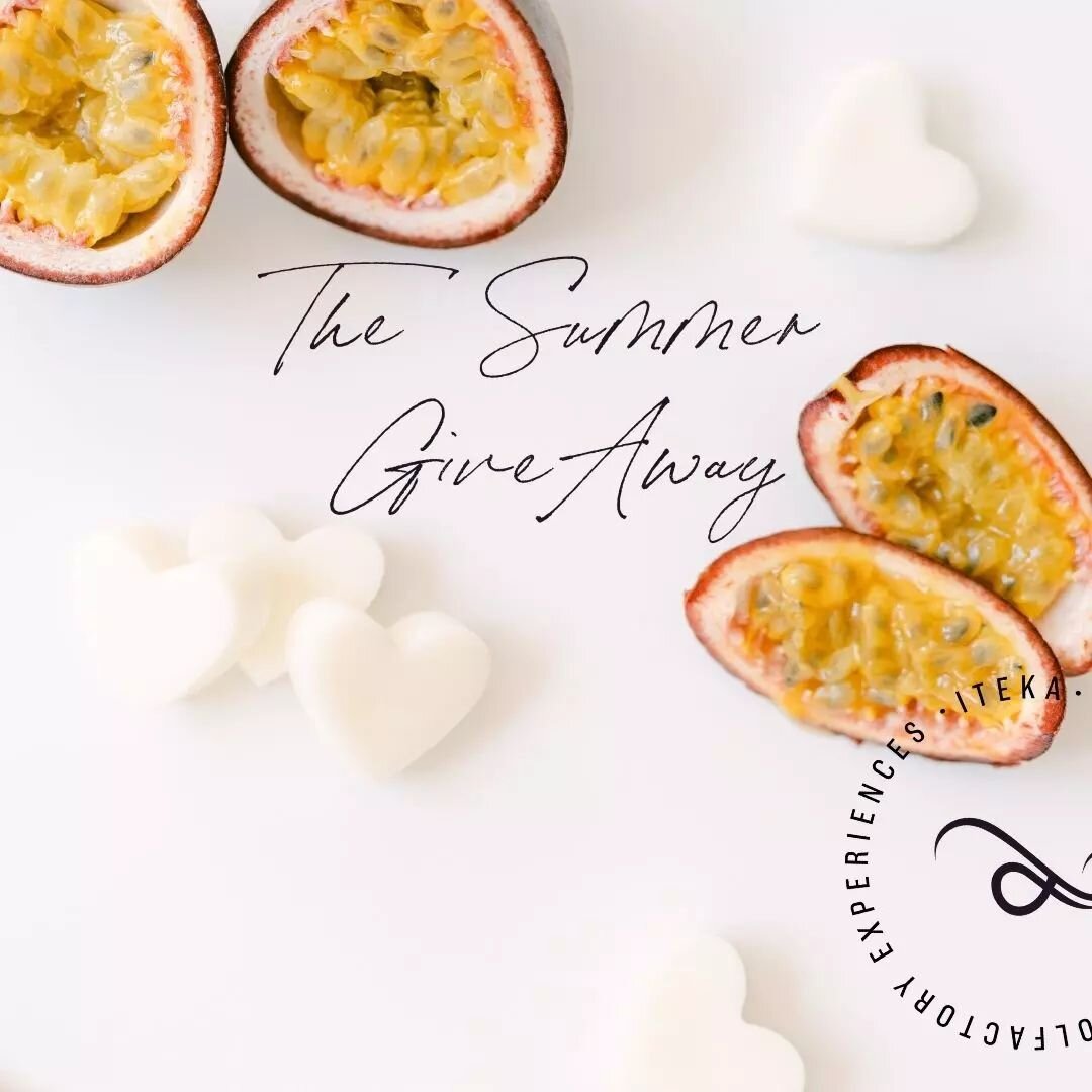 THE SUMMER GIVEAWAY 

Summerrrr is here ! Happy Friday 

To Celebrate summer, I will be sharing a special giveaway prize. 
You could win six wedding favour boxes of the scent &quot;My Sunshine&quot;.

You can customise these to suit your wedding them