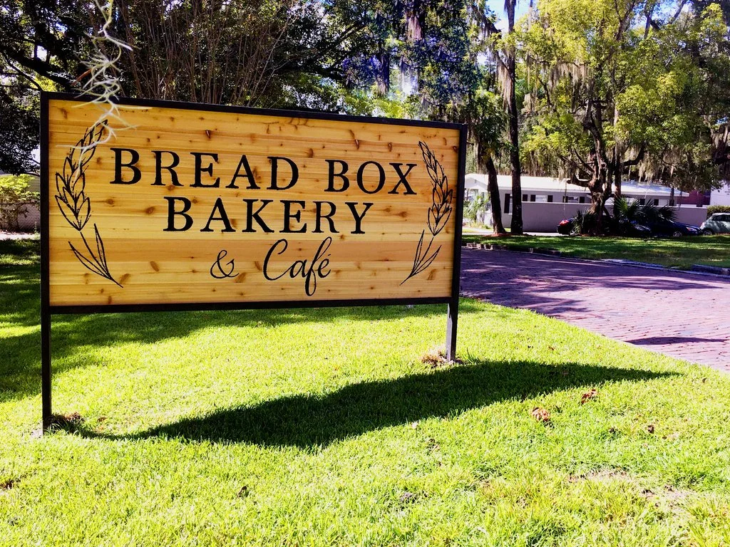 Bread-Box-Sign_rgb_72.jpeg