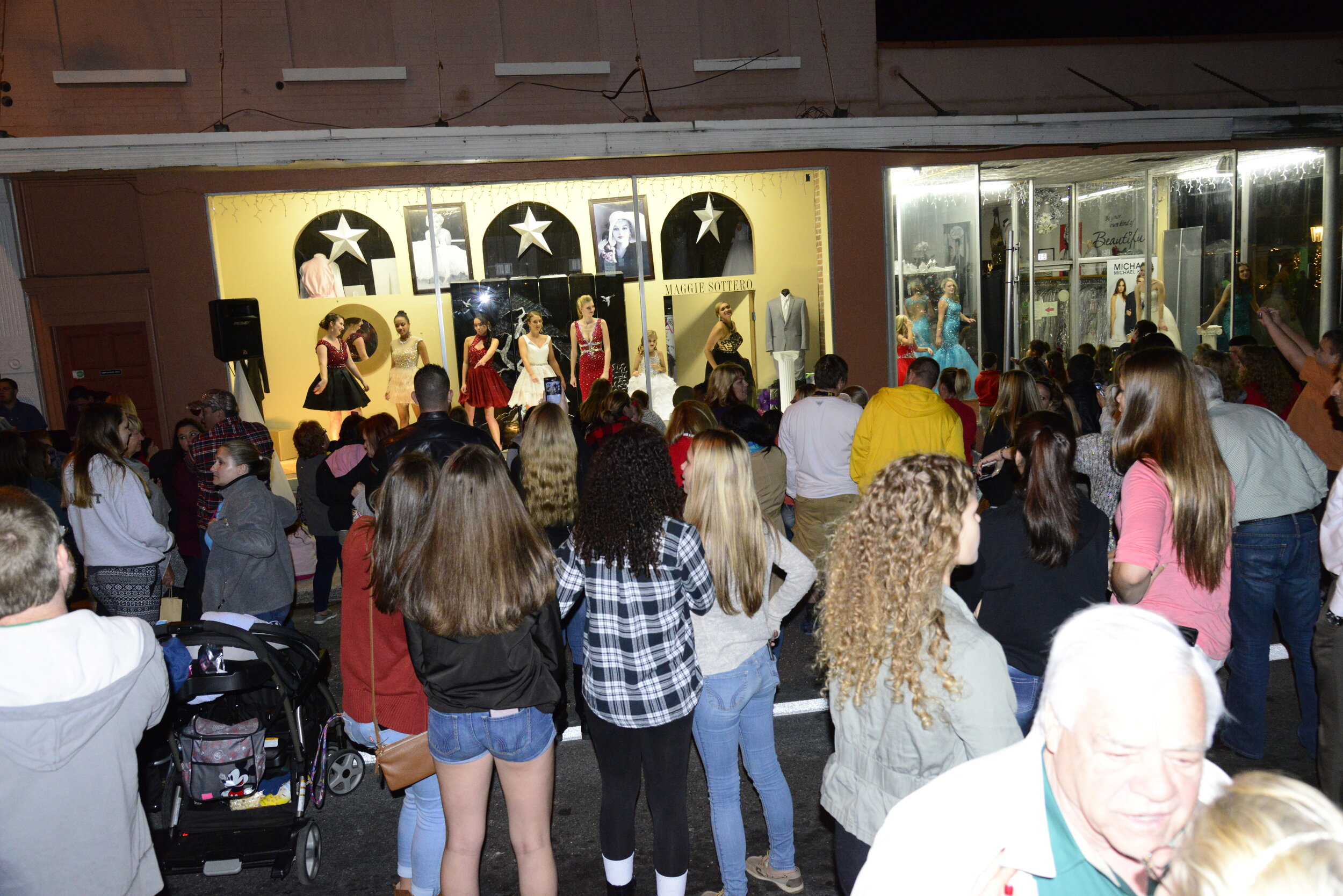 Christmas in Brooksville — Brooksville Main Street