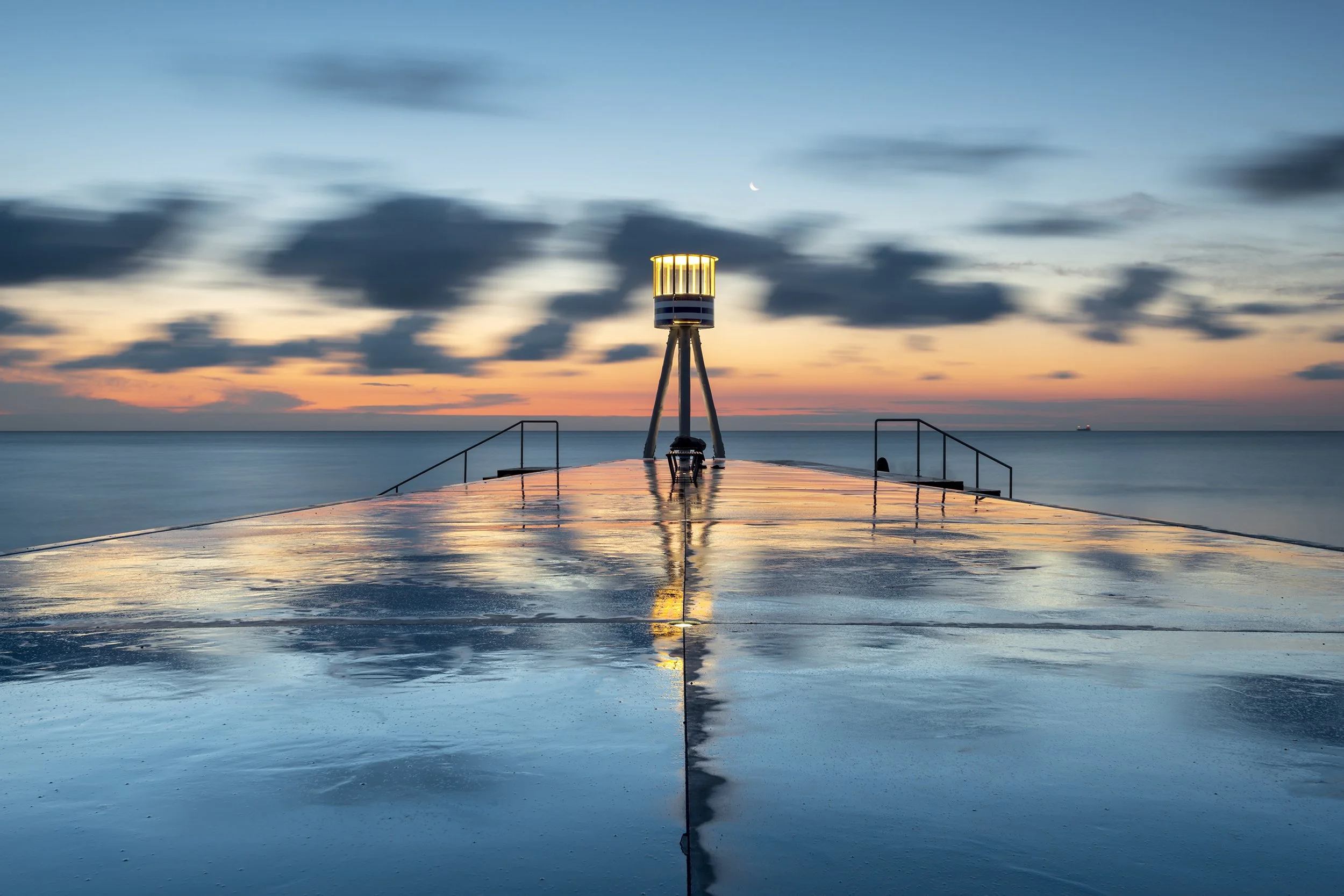 Belleveau 30 sec 2500.jpg