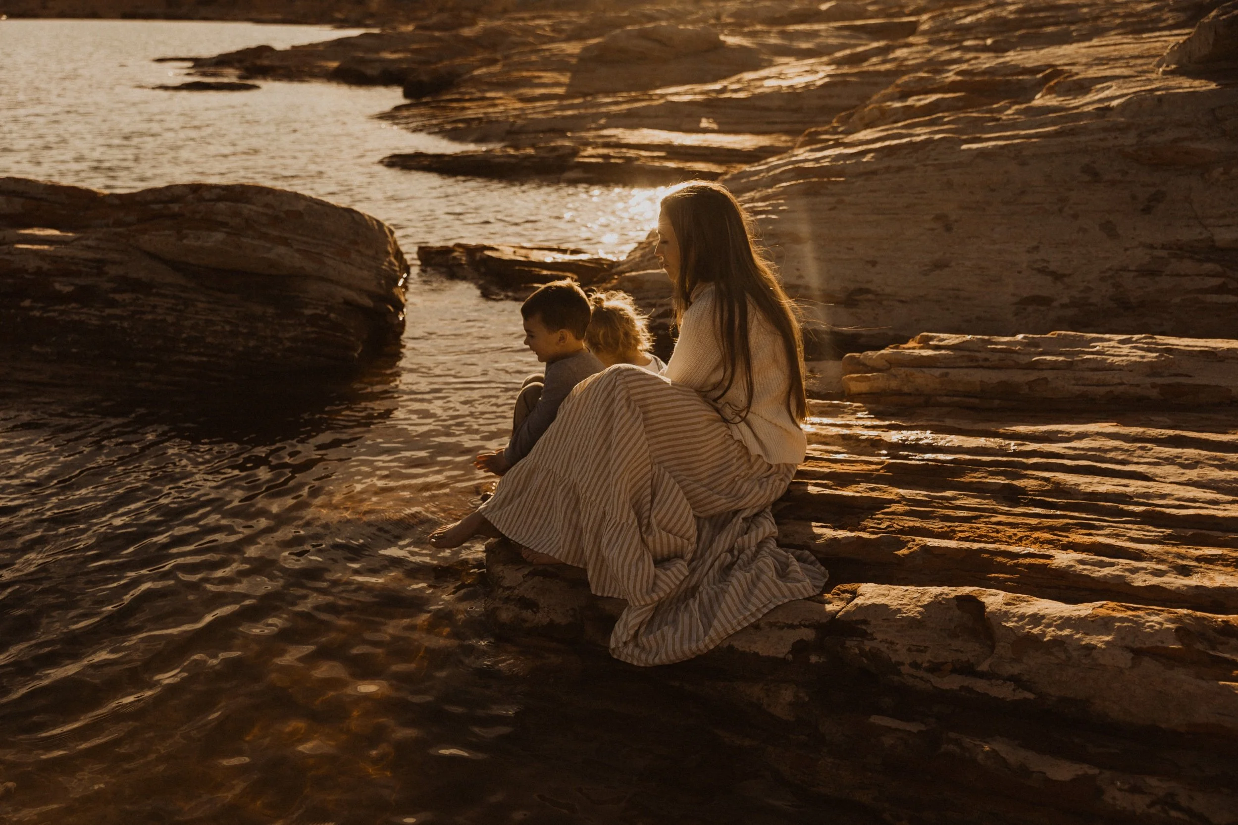Sand hollow motherhood shoot