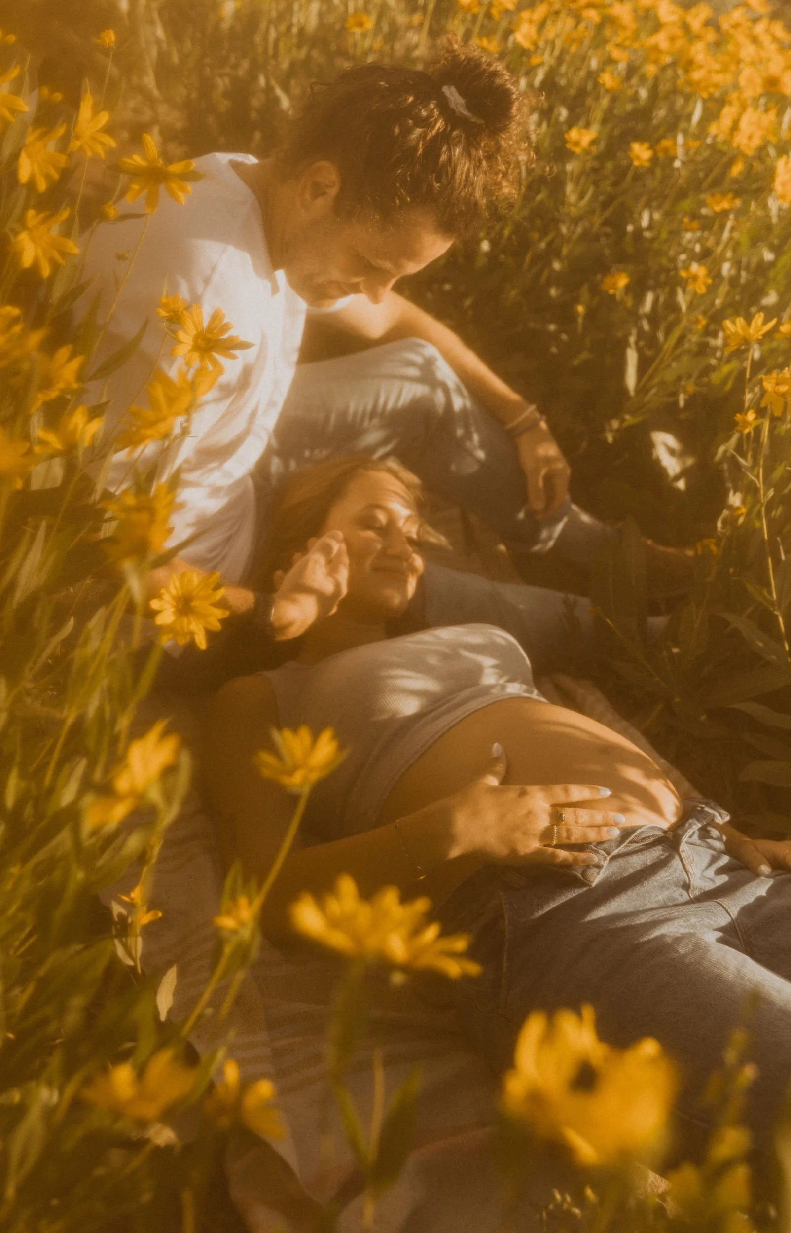 Flower field maternity session