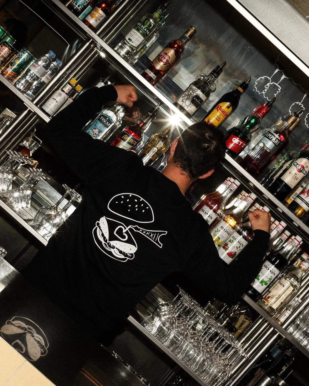 Designed for the hungry 🖤

PS: tout notre merch est dispo &agrave; la vente dans nos restaurants!