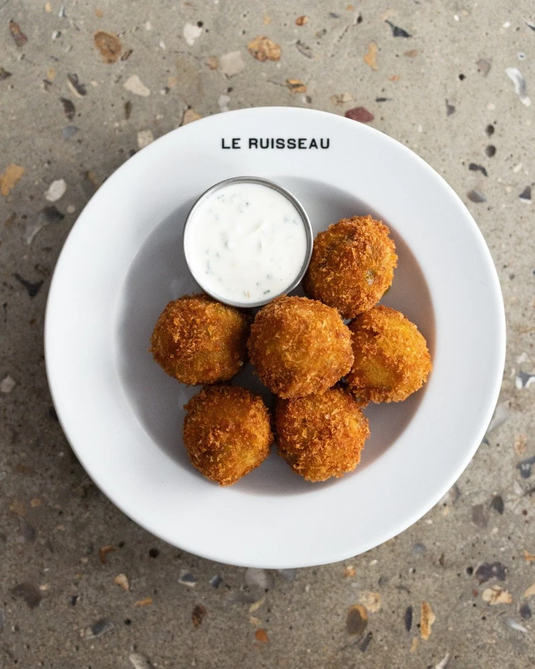 #NEW &Agrave; partager, nos croquettes cheddar &amp; jalape&ntilde;os 🌶️

📸 @makimanoukian