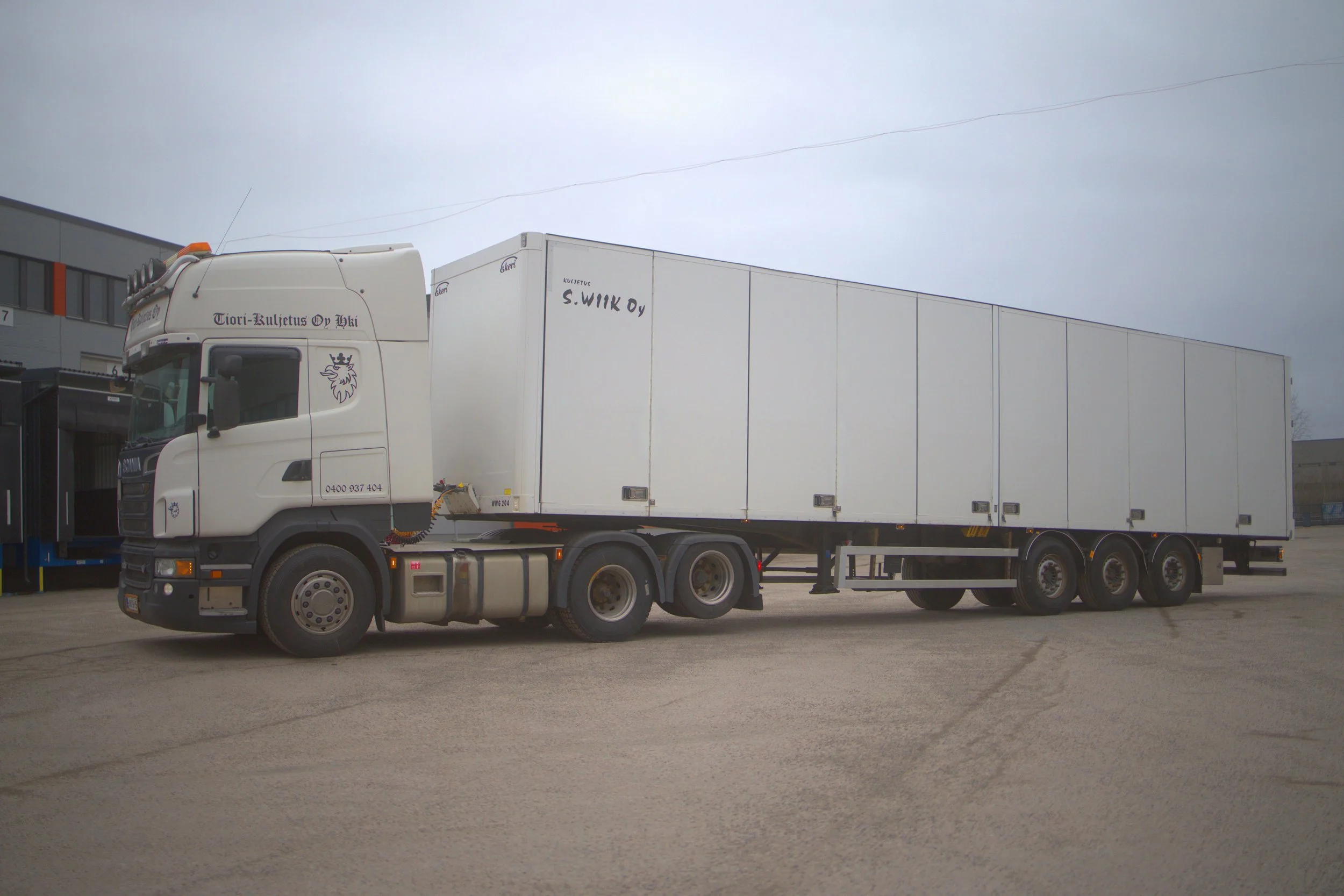 Tiori kuljetus scania 2.jpg