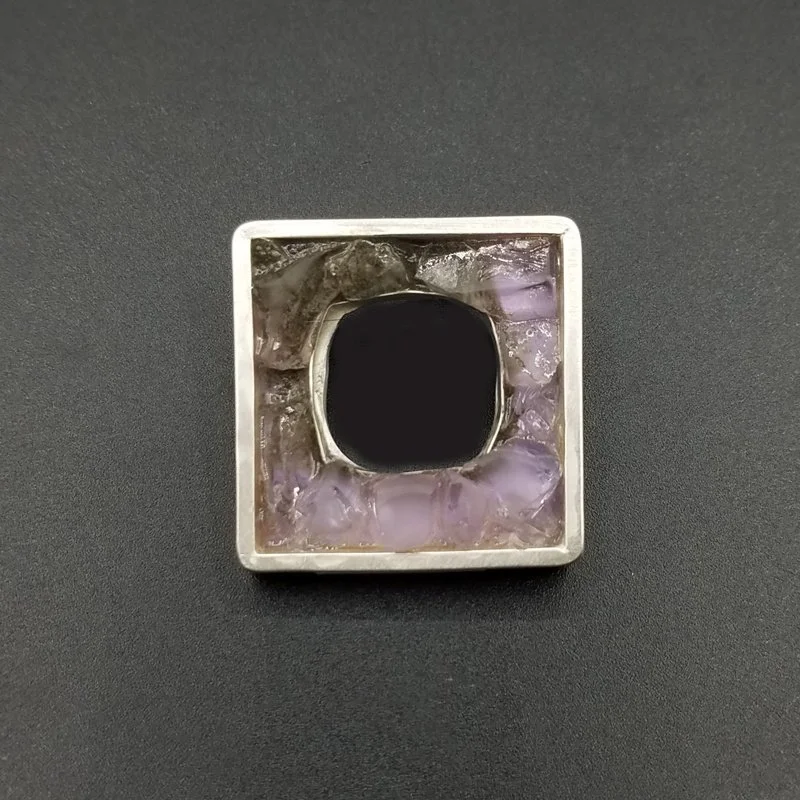 2022 Kate Speranza - Sidewalk Brooch with hole.jpg