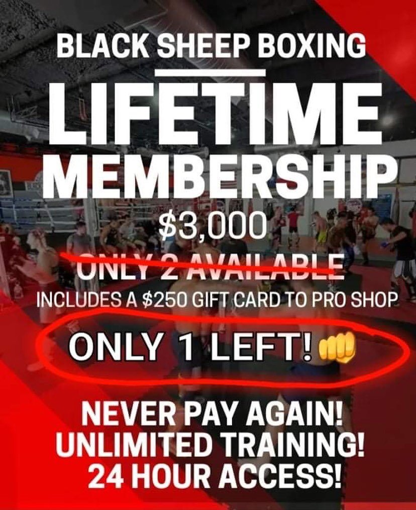 💥💥Only one spot left! 💥💥

lifetime membership and $250 towards the pro shop 👊🥊 

#boxing #punch #family #fitness #competition #love #gring #work #red #black #gray #boxinggym #atxboxing #austintx #north #jump #footwork #title #beautiful #combat 