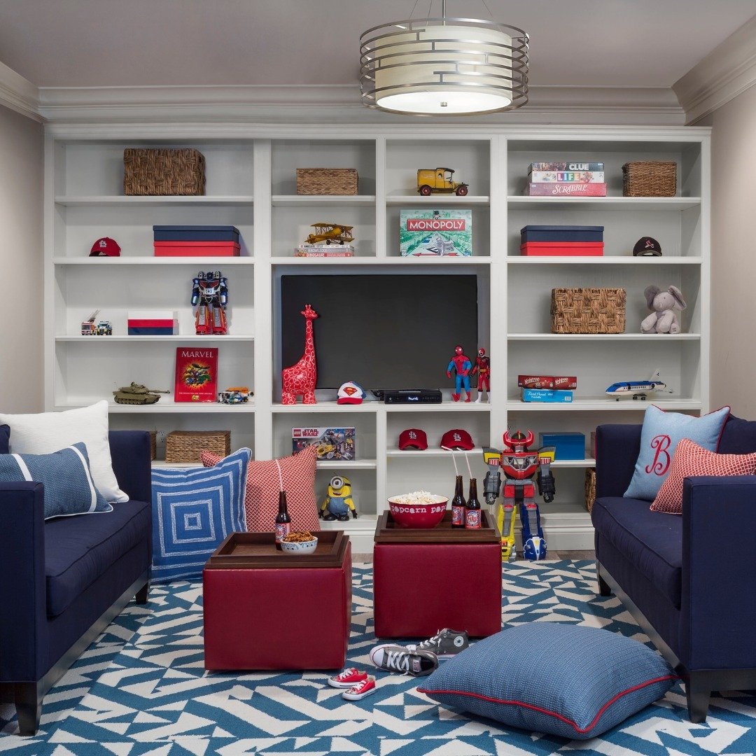 Make playroom chaos a thing of the past!

When function drives your design, baskets, shelves, and storage ottomans give toys a place to live - you can even use a few as decor!

Tap that heart if you&rsquo;d love this space for your kids. 💞 I know it