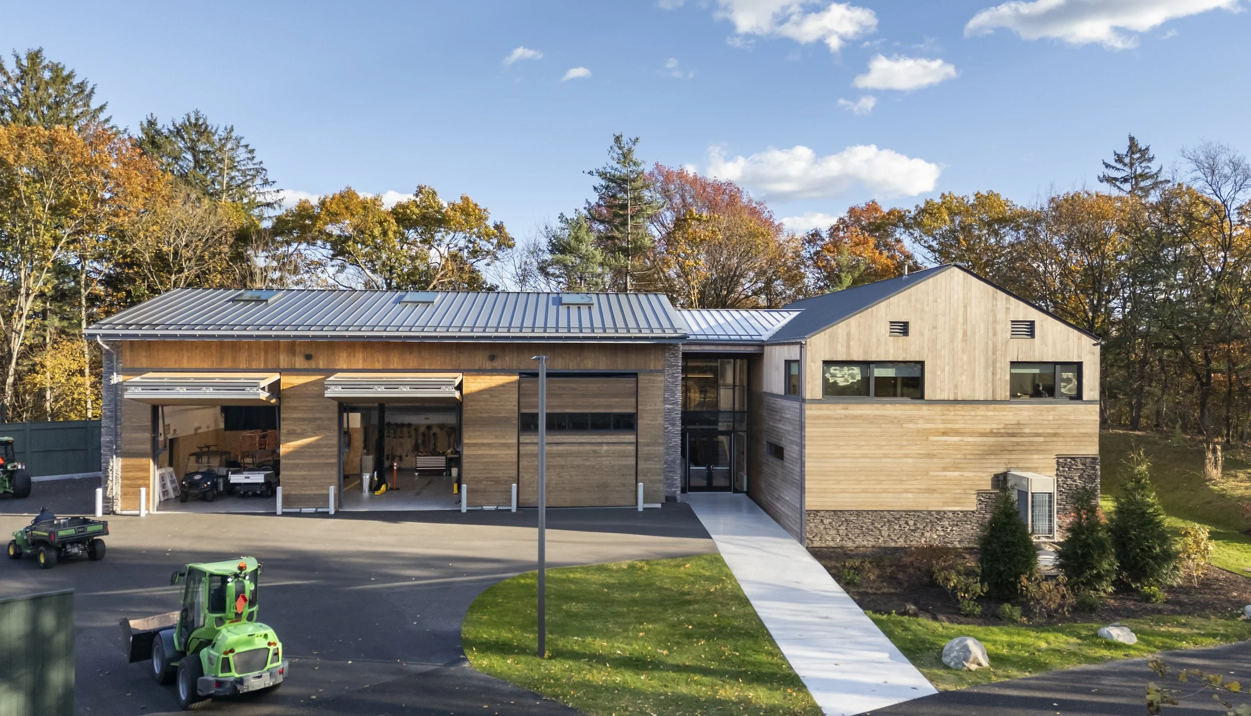 belmont hill facilities building