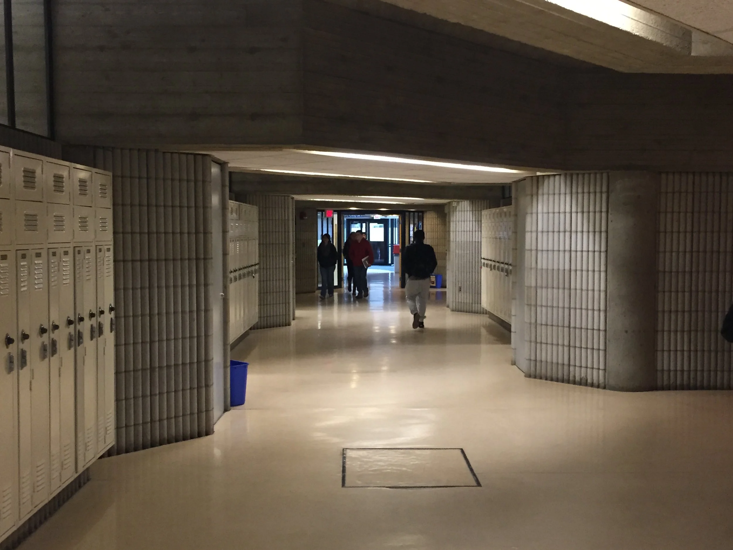 Copy of UMD Classroom Corridor.jpg