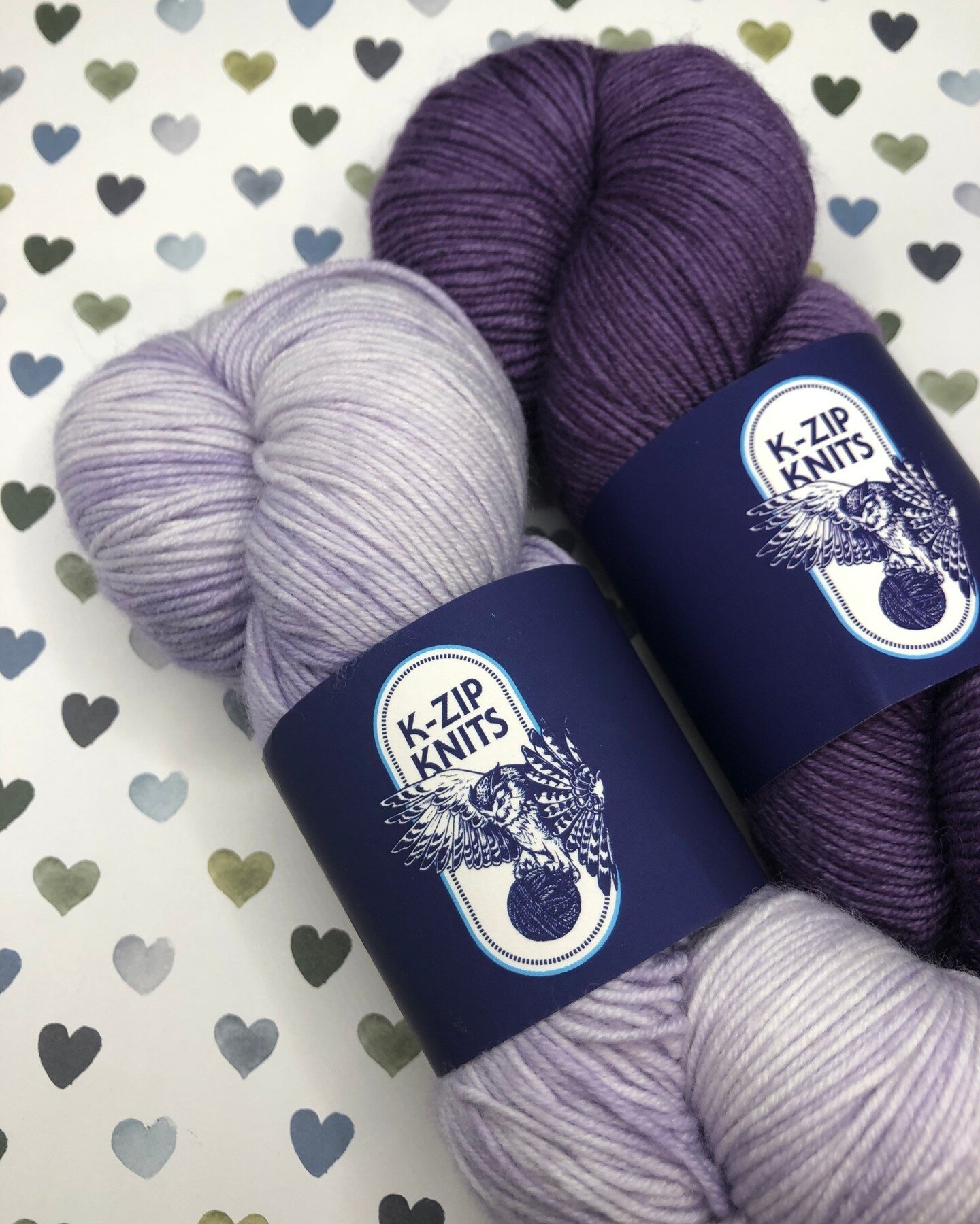 Loving this lavender and purple haze colour combo 💜 Why not get adventurous and pair these two shades to create something unique? Feels like a sweet dream :)

Lavender &amp; Purple Haze
Garibaldi Fingering 
80/20 Merino &amp; Nylon

#KzipKnits #Hand