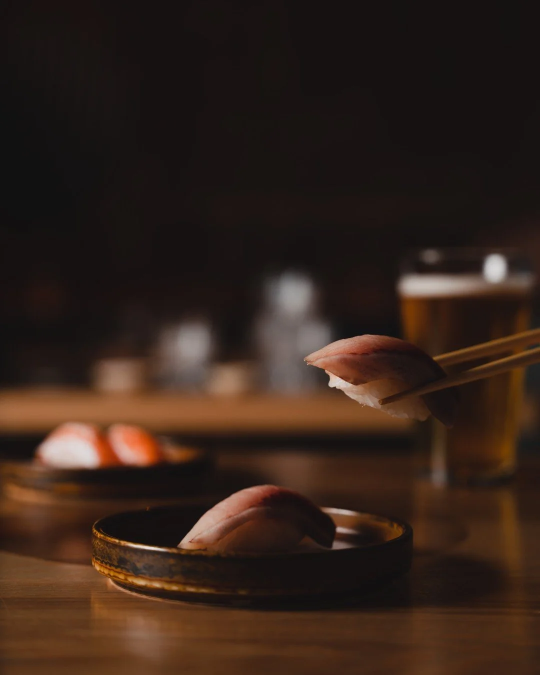 Small bites. Big flavor. 🍣 Nigiri perfection, piece by piece.

 #JapaneseCuisine #Nigiri #SushiLovers #SmallBites #BigFlavor