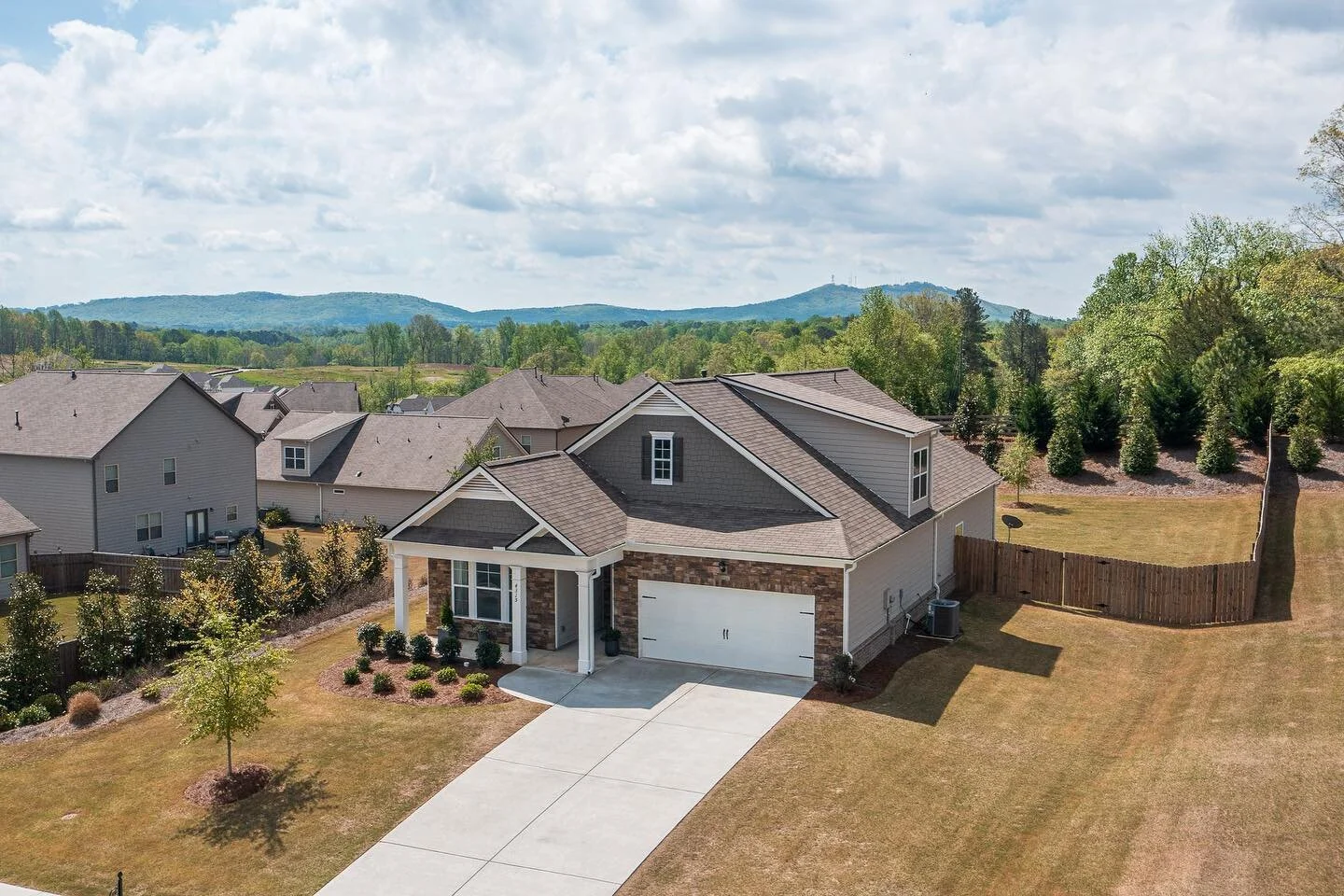 Here&rsquo;s one of our favorite New listing coming soon! 

#atlantarealestatephotography #realestatephotography #realestatephotographer #atlanta