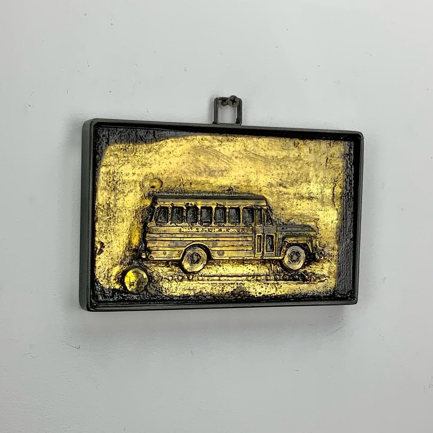 Field Trip,  6 x 8 x 1, kiln cast glass, mirror, pigment, custom metal frame 
$650
Available! DM me for details 

#bus #schoolbus #yellowbus #fieldtrip #artglass #glassart #kilnglass  #kilncasting #glassofinstagram #studioglass #castglass #kilncastgl