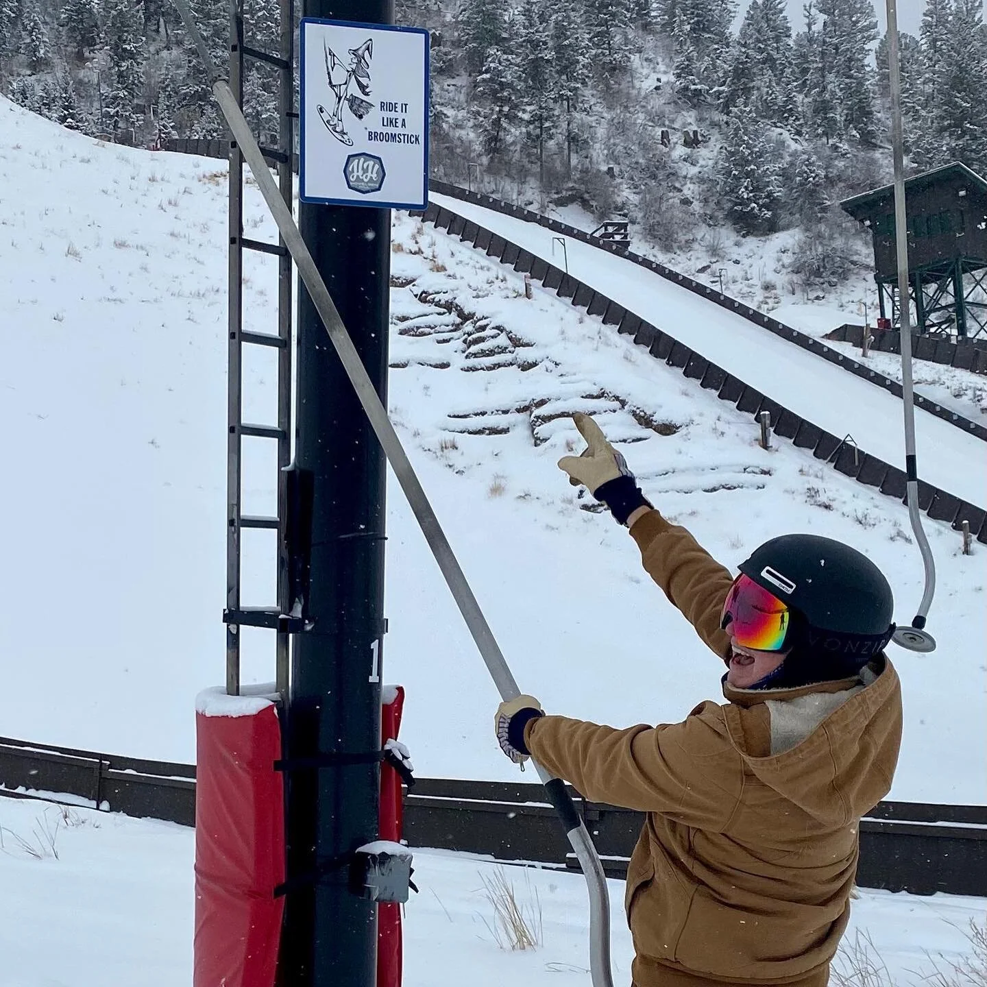 Earlier this year before everything went to garbage, I made some signage for the @cityofsteamboat&rsquo;s storied #HowelsenHill and today, I finally got to see them up! SO COOL 📸: @angela_cosby