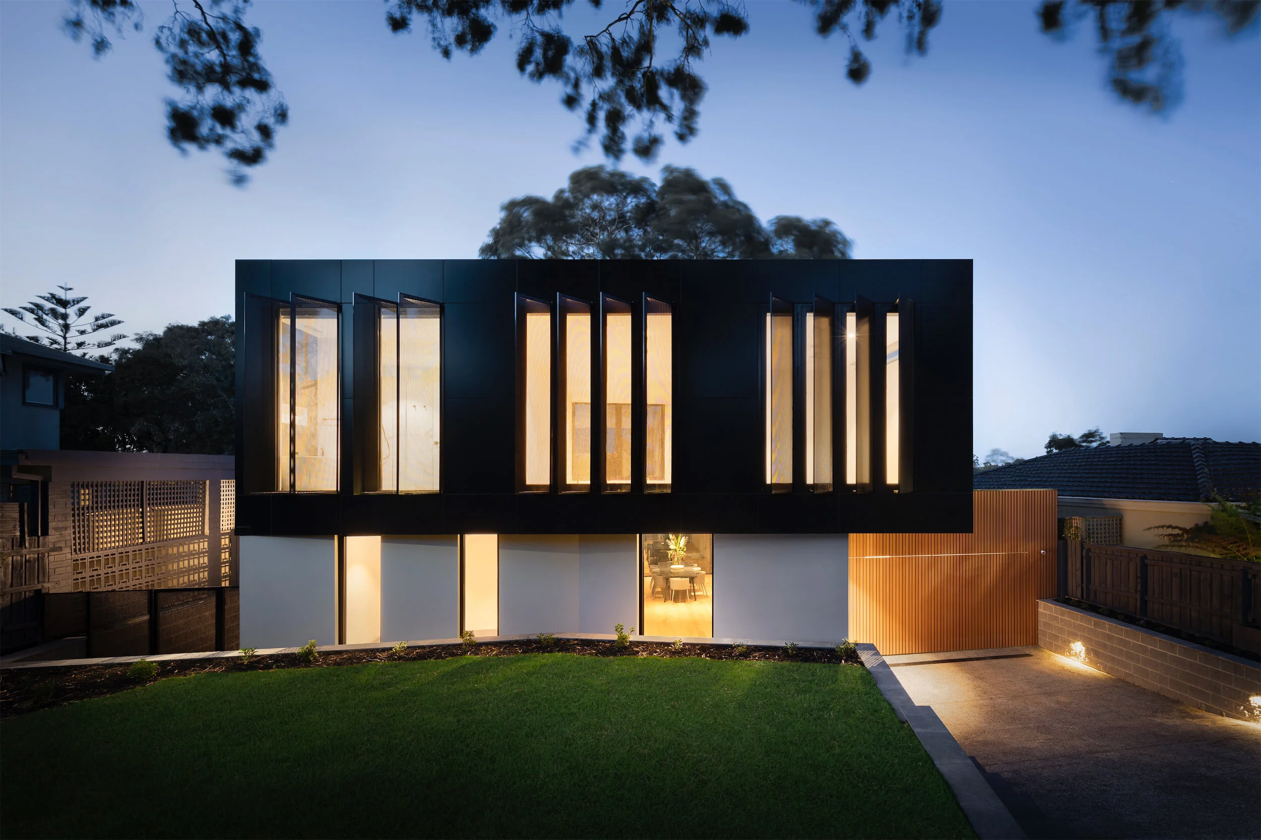 r-architecture-0tKCSyLXqQM-unsplash Comp.jpg