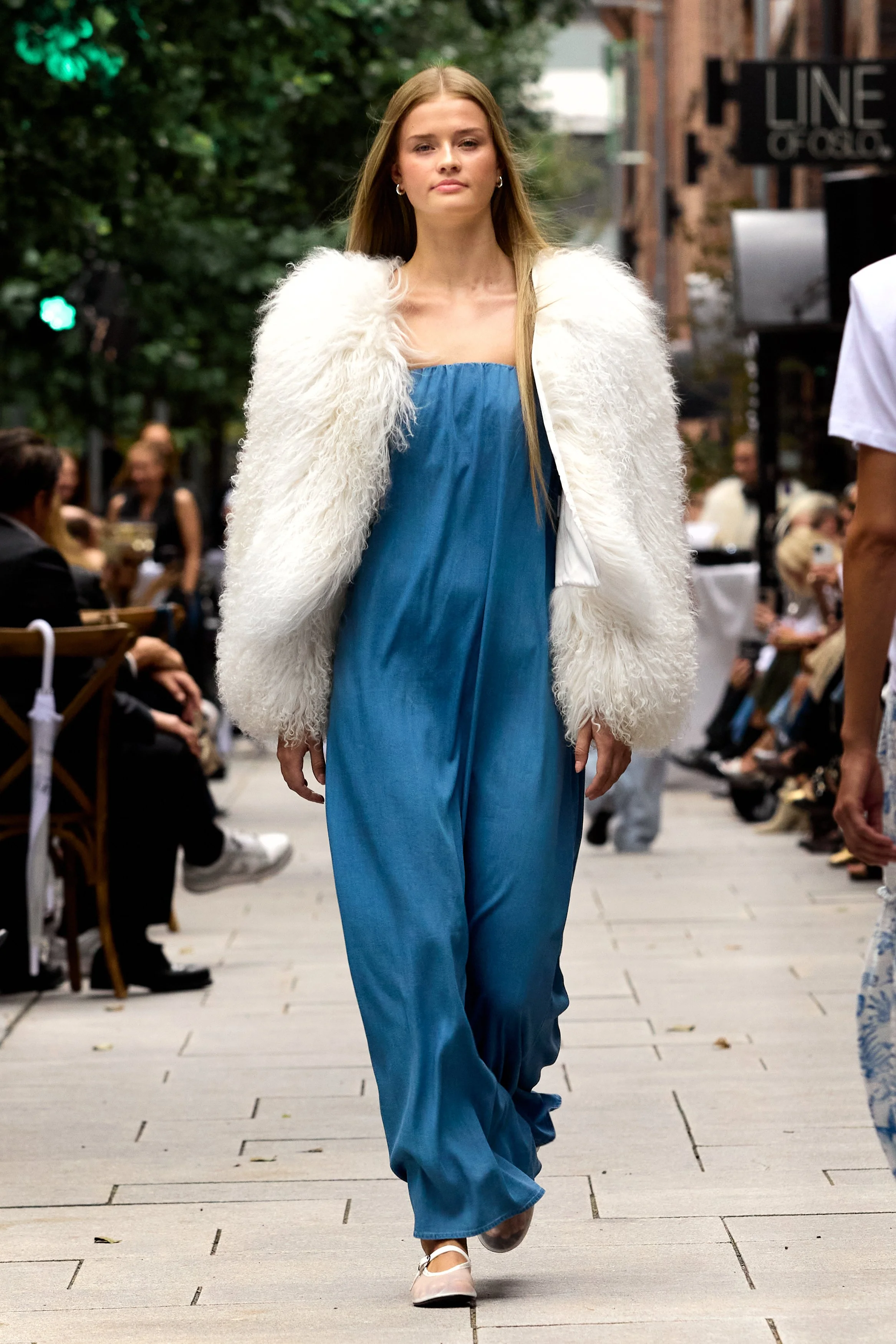 Shotby_lucas.LineofOslo.ORW.August24.Standardcrop 22.jpg