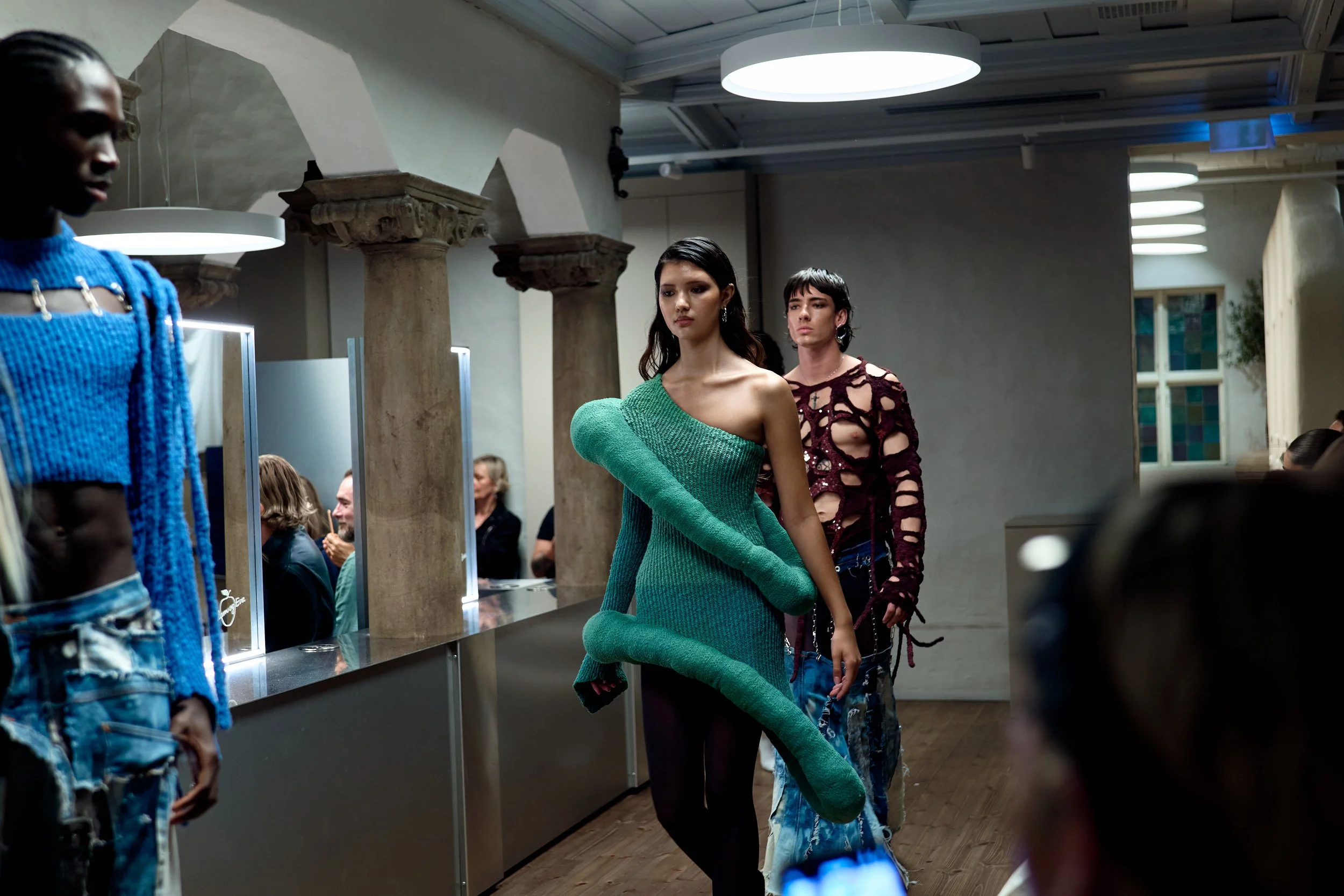 Shotby_luca.DanielSteien.OsloRunway.August24.Runway.Cropped.Websize 34.jpg