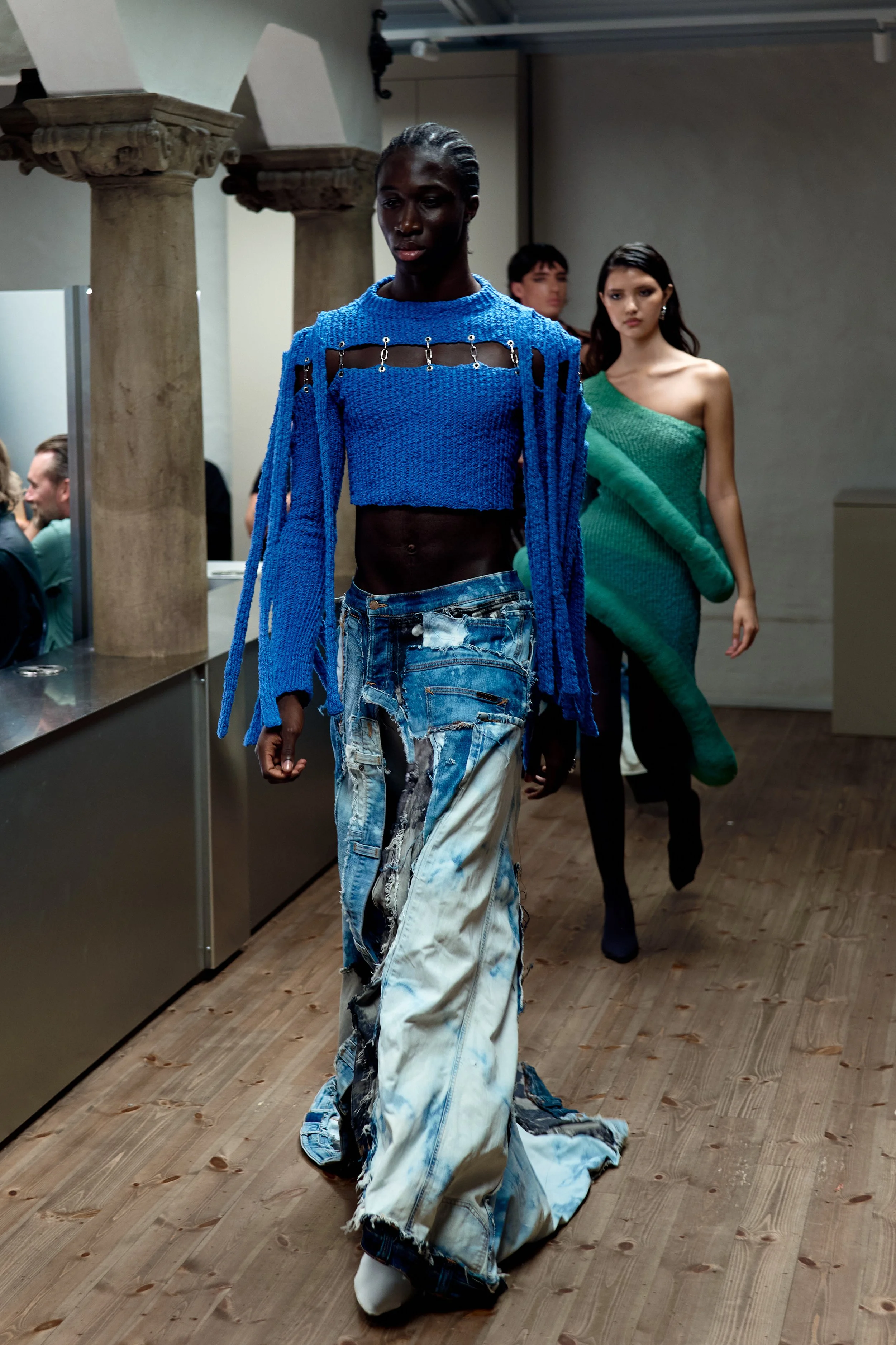 Shotby_luca.DanielSteien.OsloRunway.August24.Runway.Cropped.Websize 32.jpg