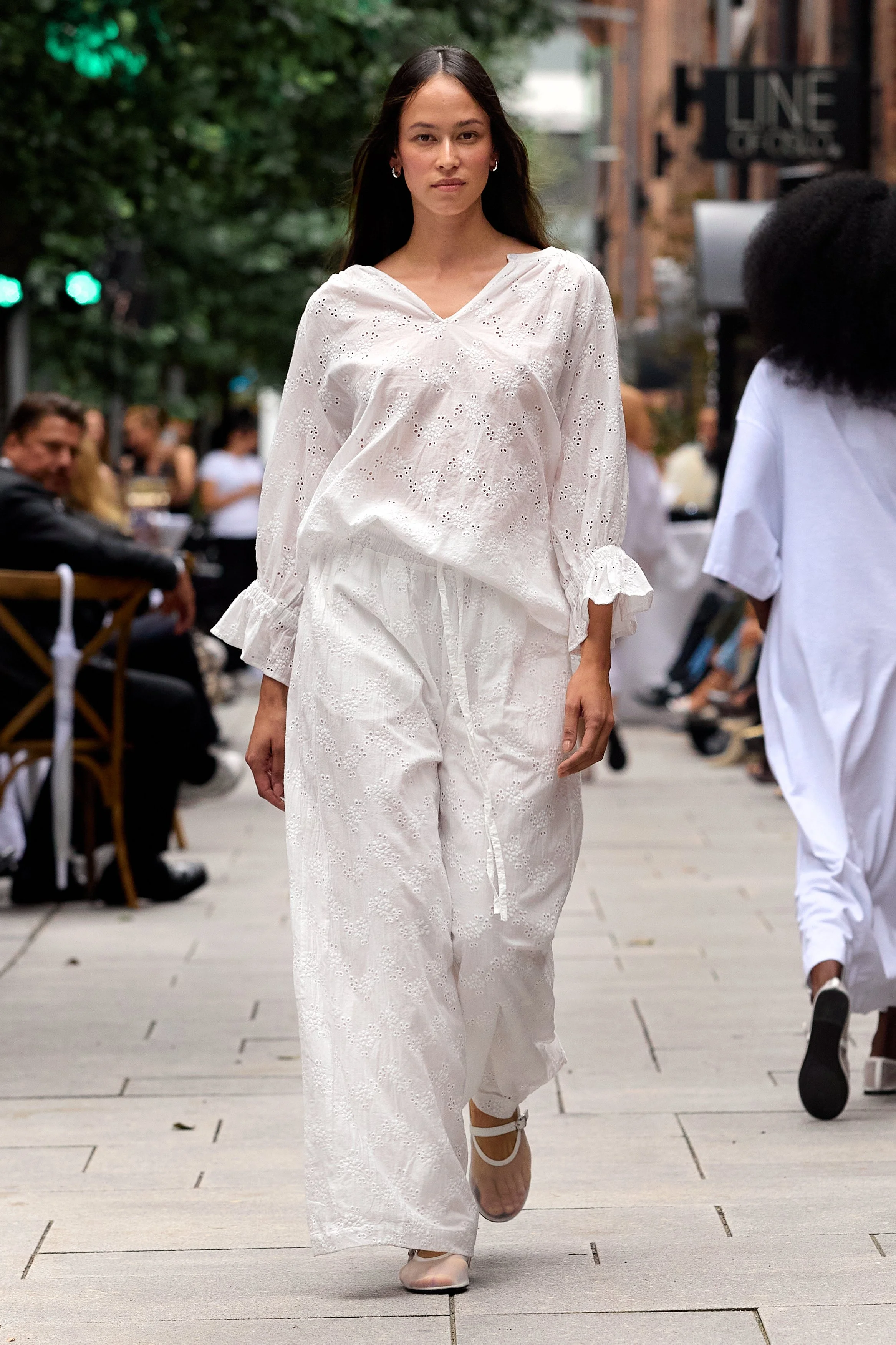 Shotby_lucas.LineofOslo.ORW.August24.Standardcrop 10.jpg
