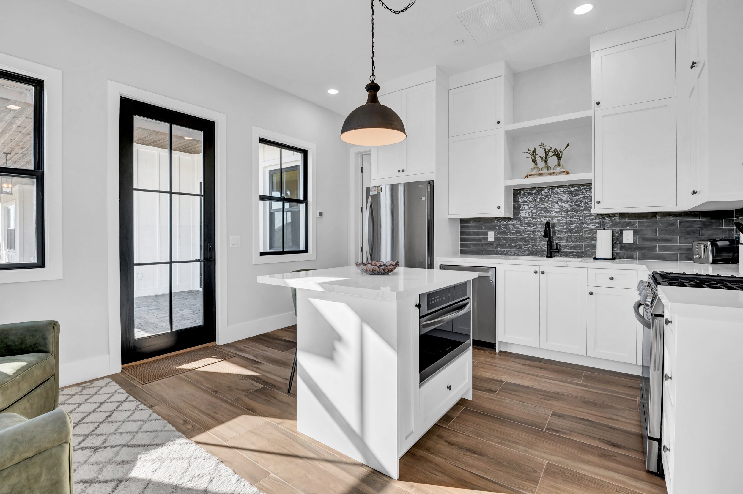 77-print-21071 W Canyon Dr-77.jpg