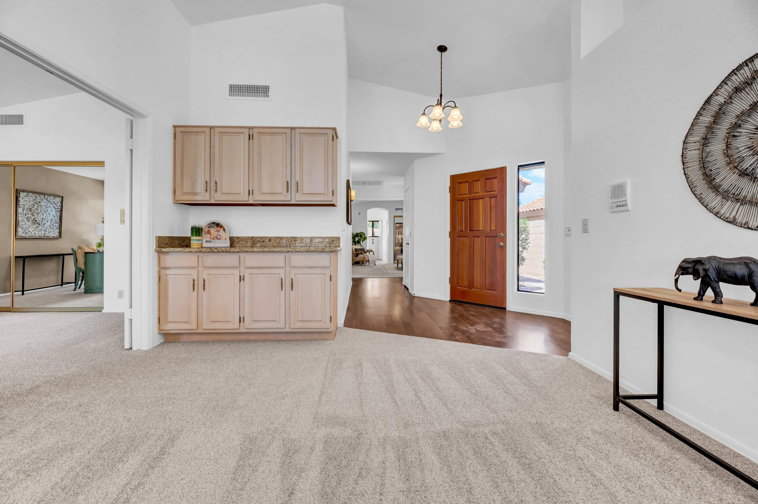 5-print-9411 W Kerry Ln-5.jpg