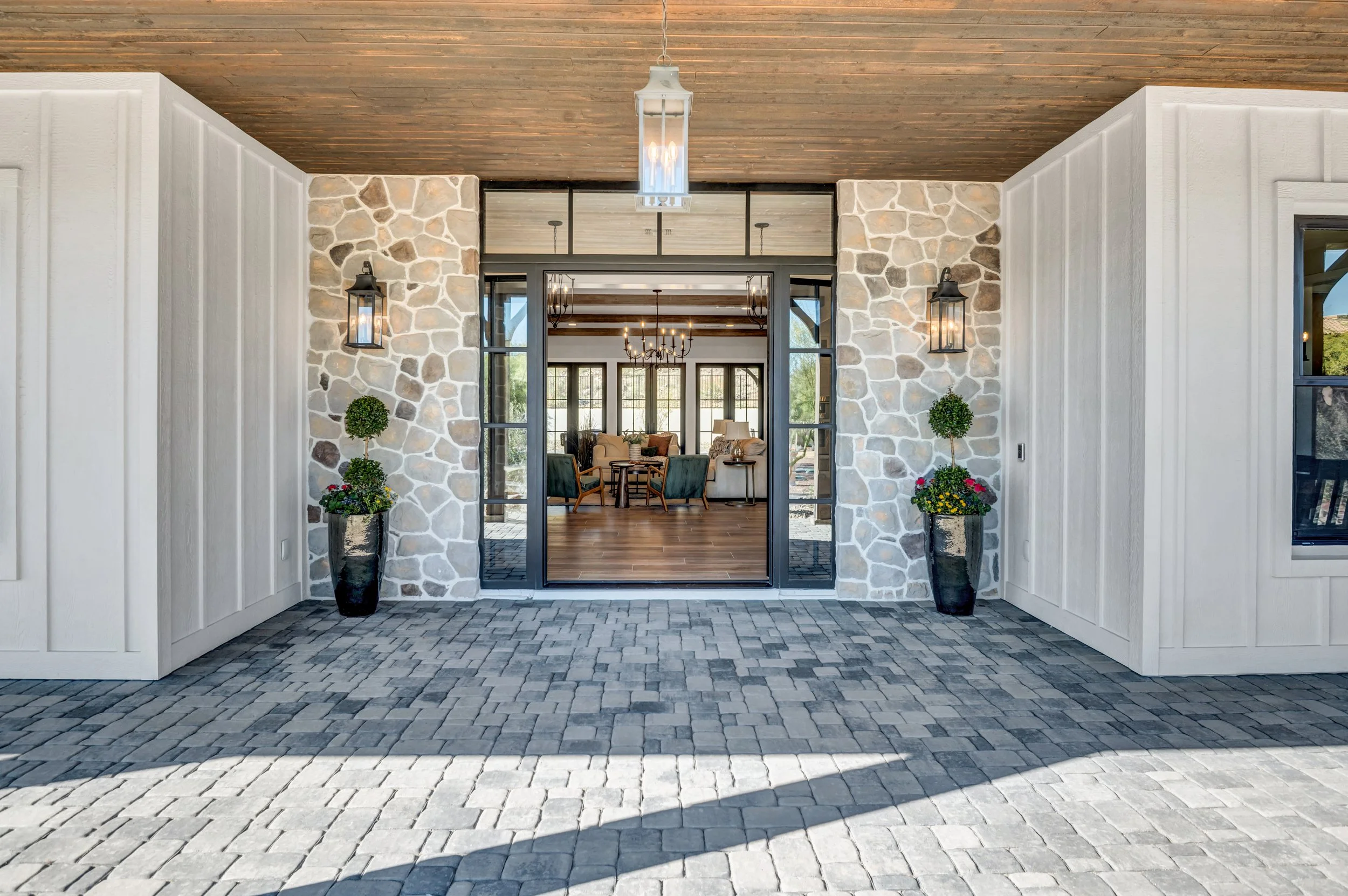 8-print-21071 W Canyon Dr-8.jpg