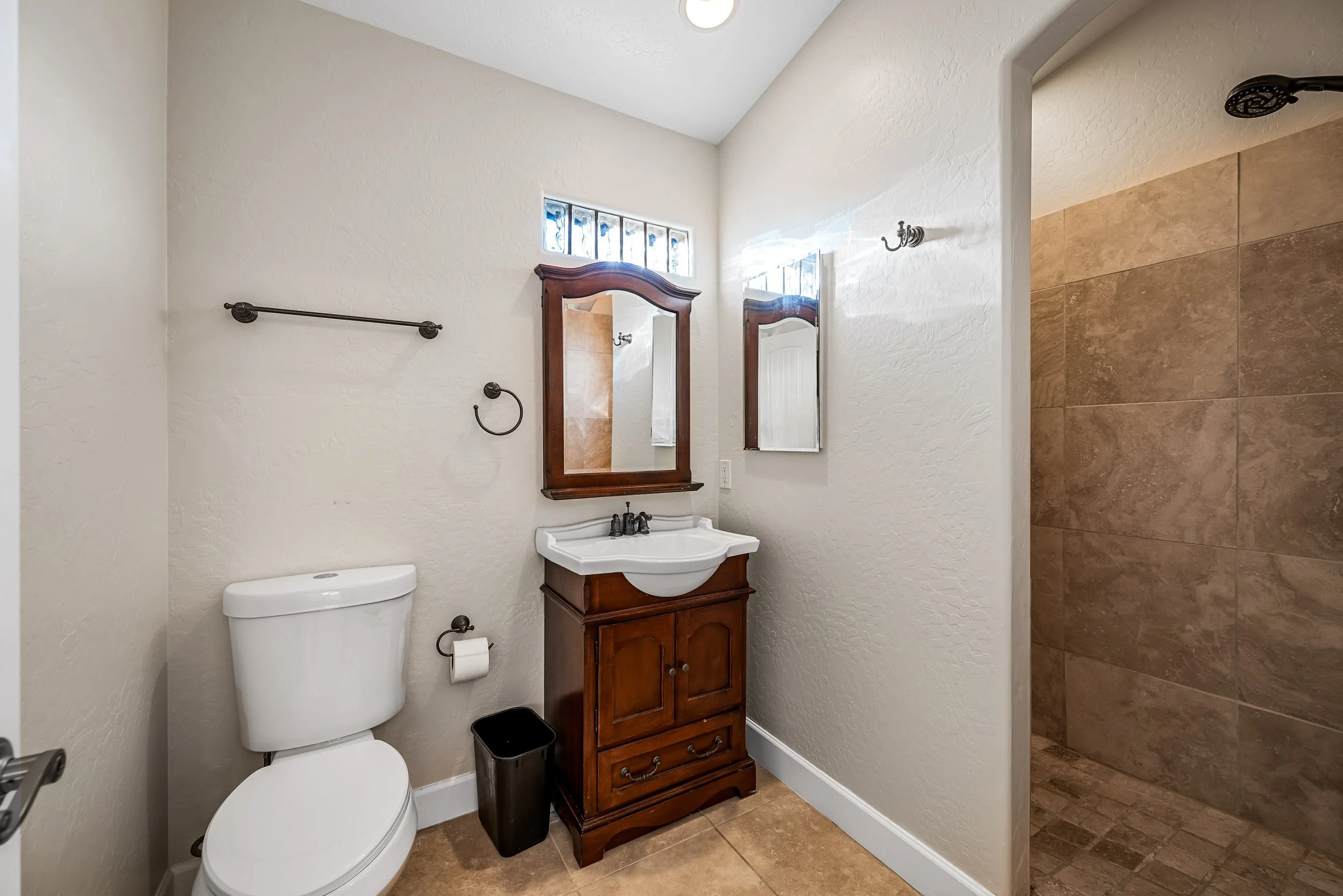87-851EBP-ocupix-Premium.jpg