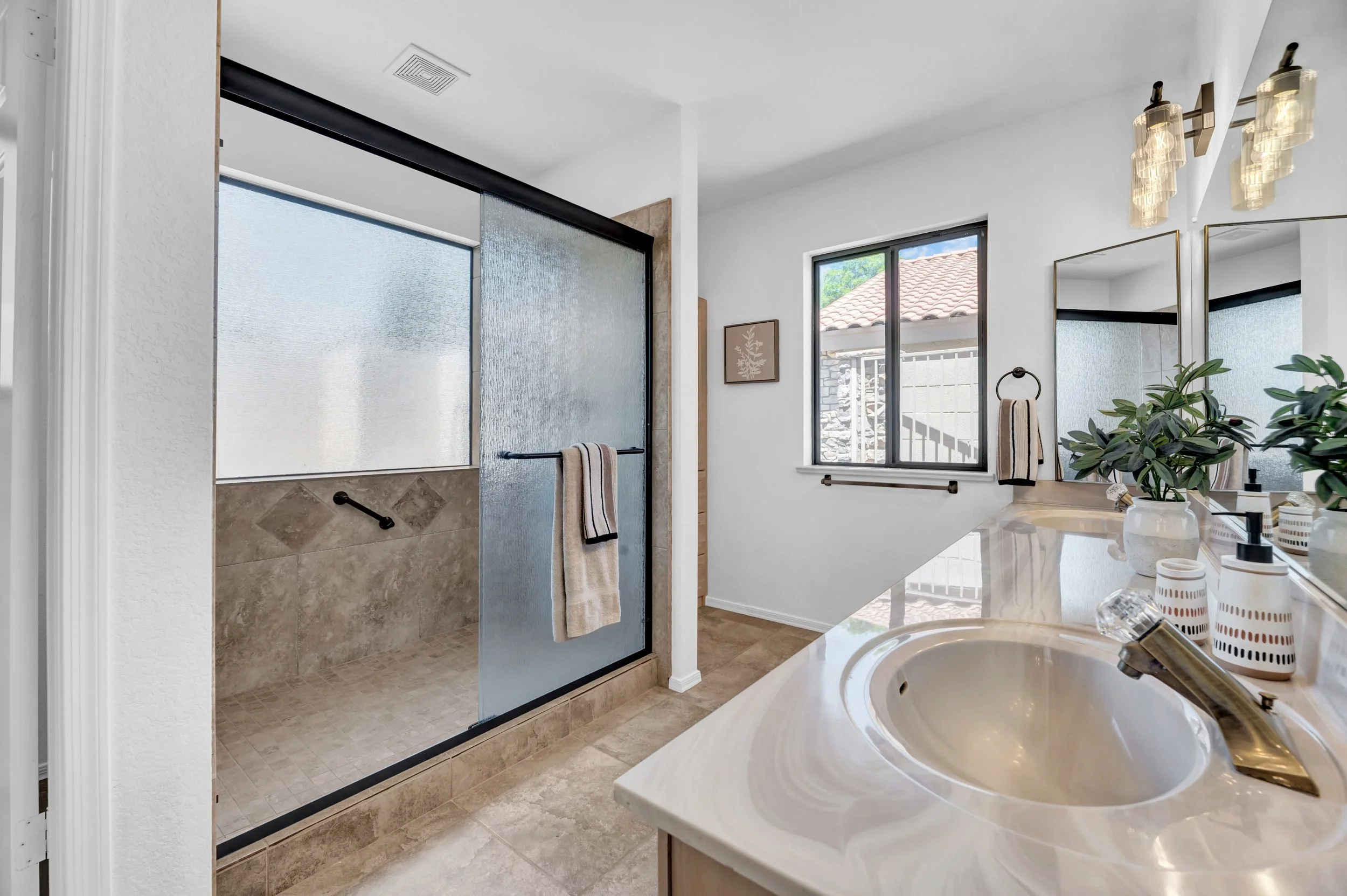 22-print-9411 W Kerry Ln-22.jpg