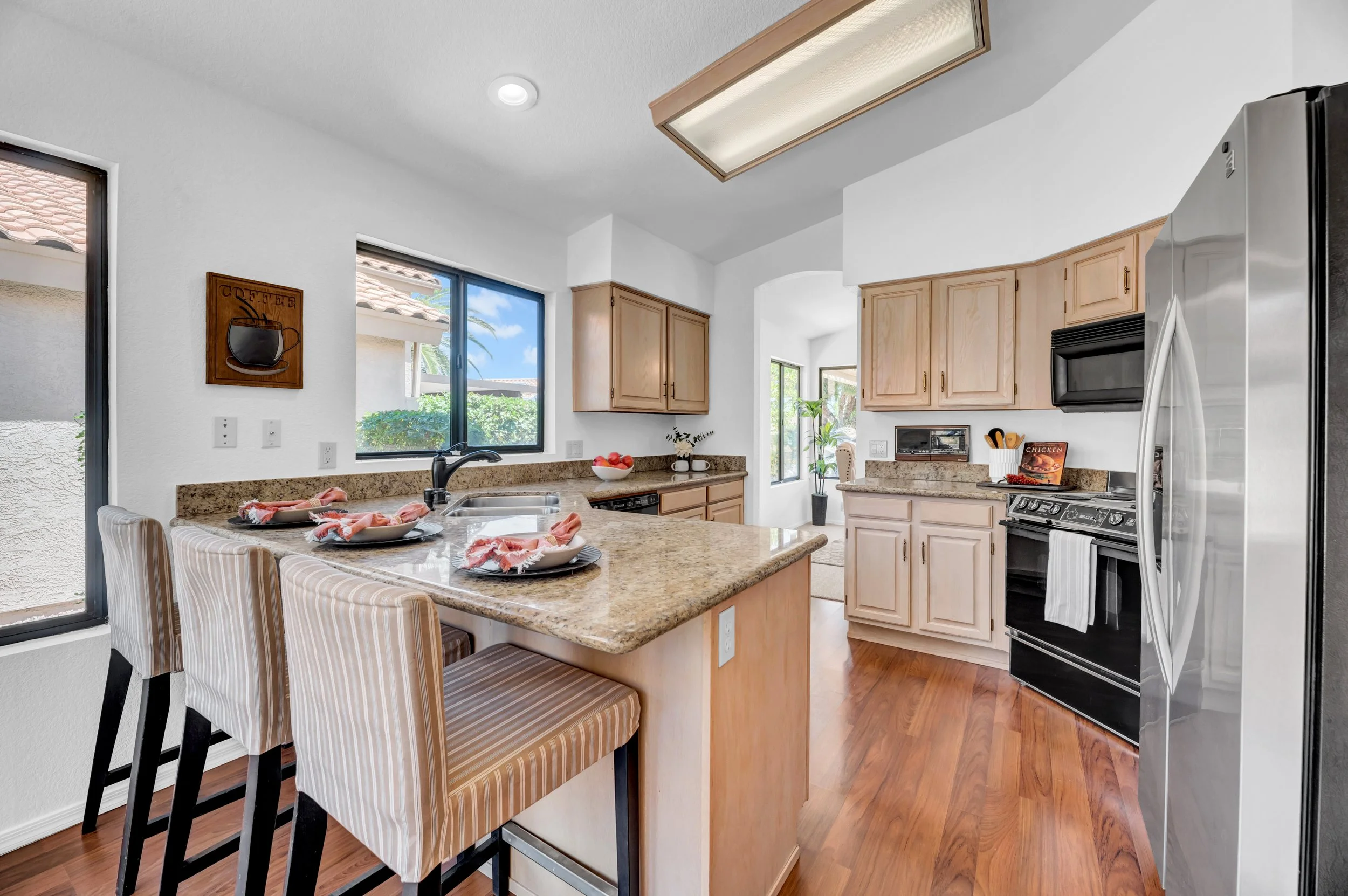 10-print-9411 W Kerry Ln-10.jpg
