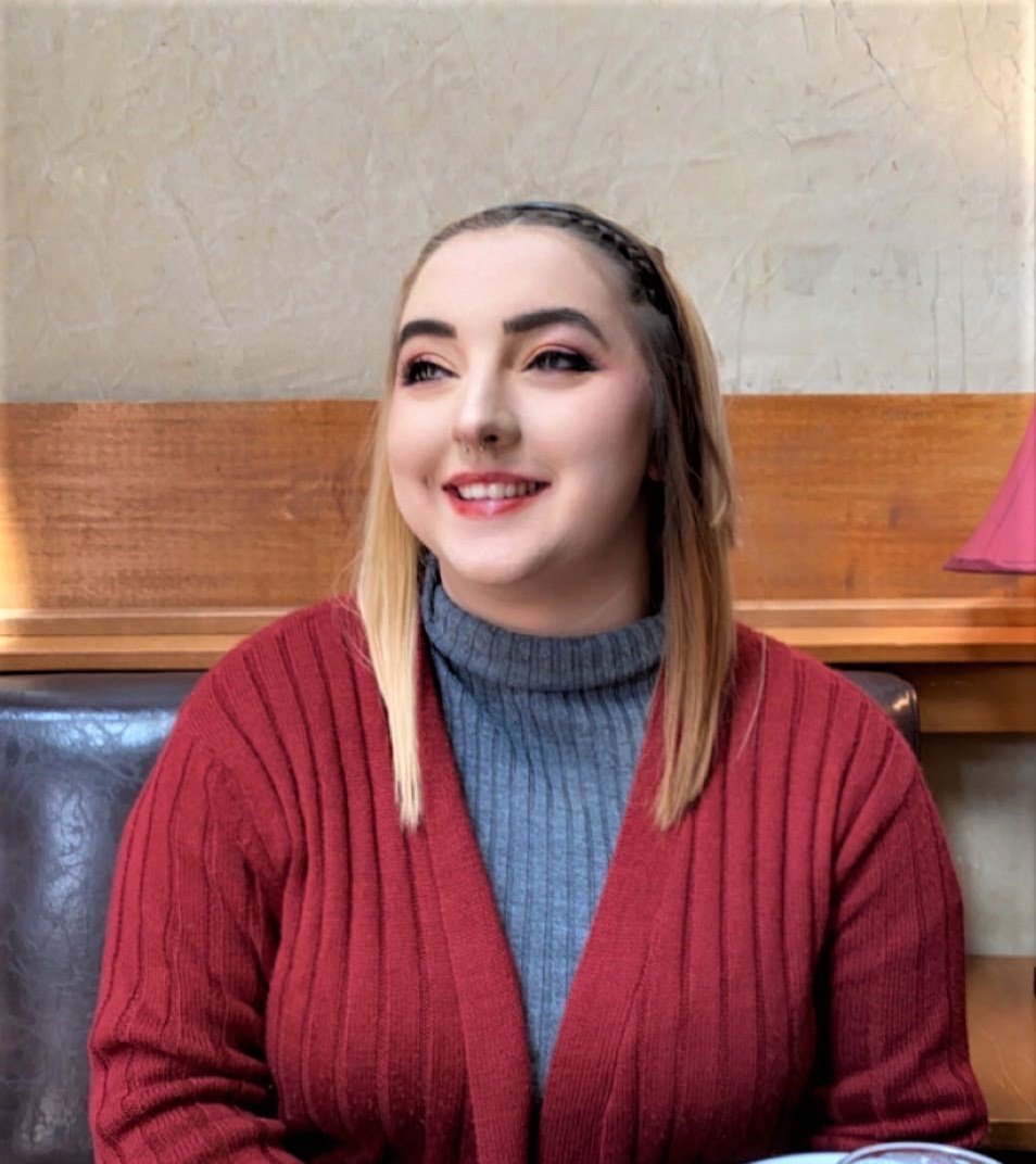Graphic Designer Kelli Cadena