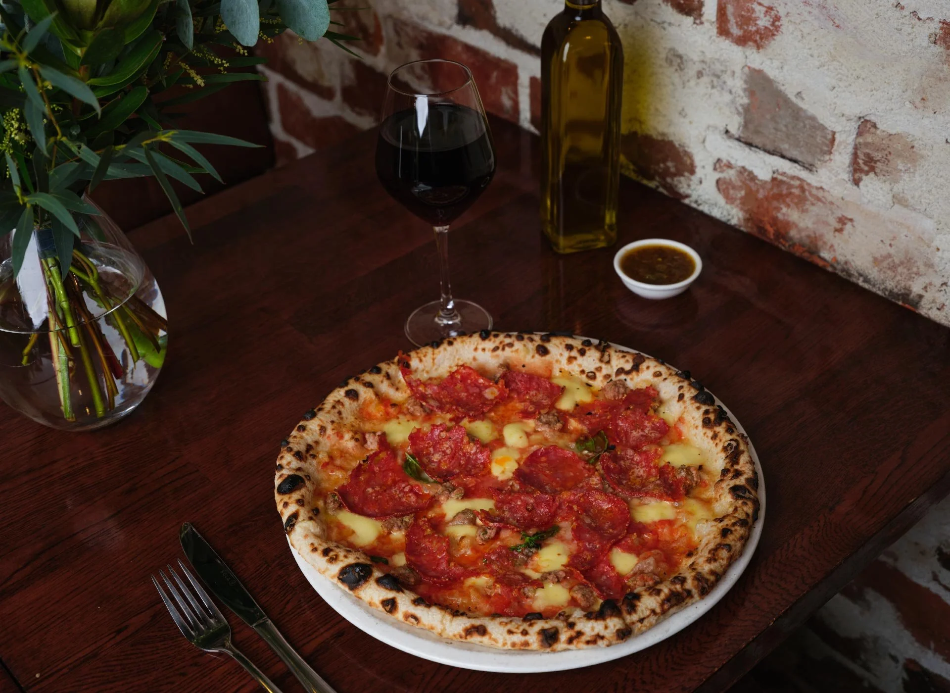 pepperoni-pizza-alessandros-pizzeria-havelock-north-hawkes-bay.jpg