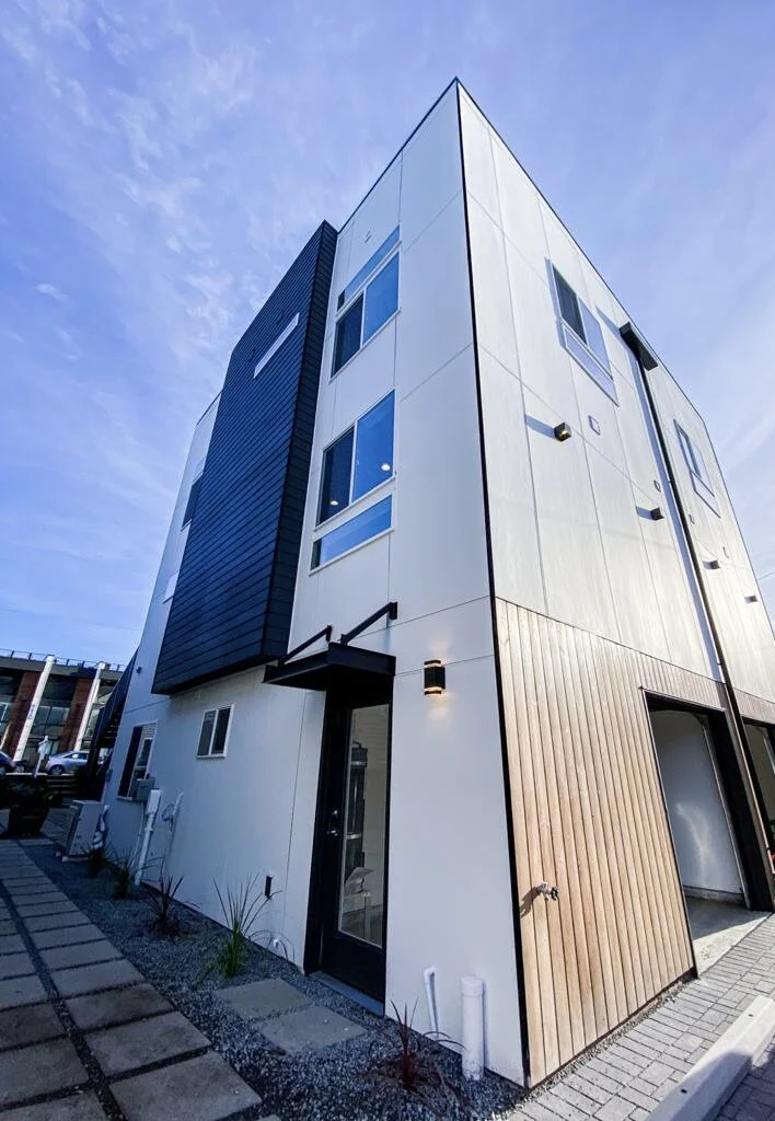 PHOTO-2020-12-12-13-48-40 3.jpg